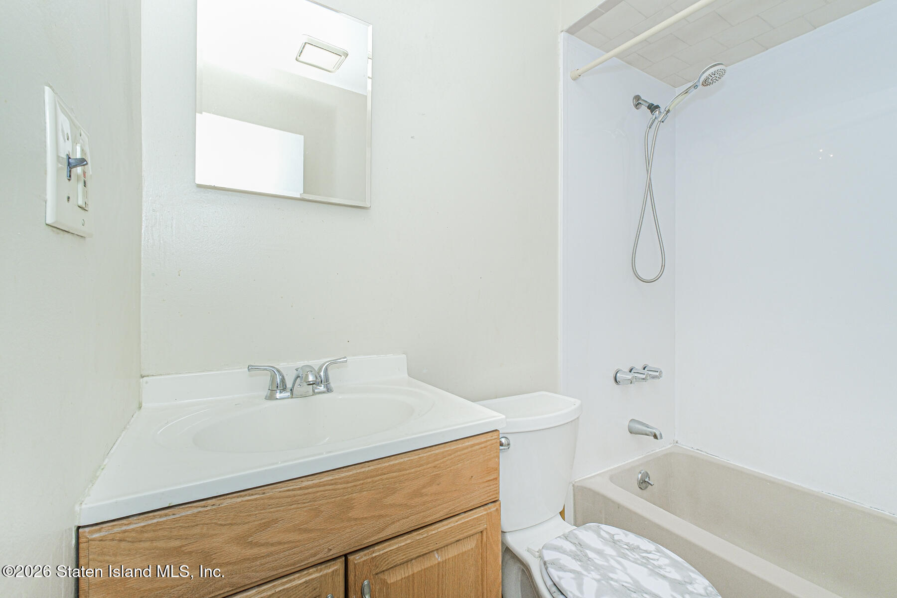 61 Francine Court B, Staten Island, NY, 10306 image 9