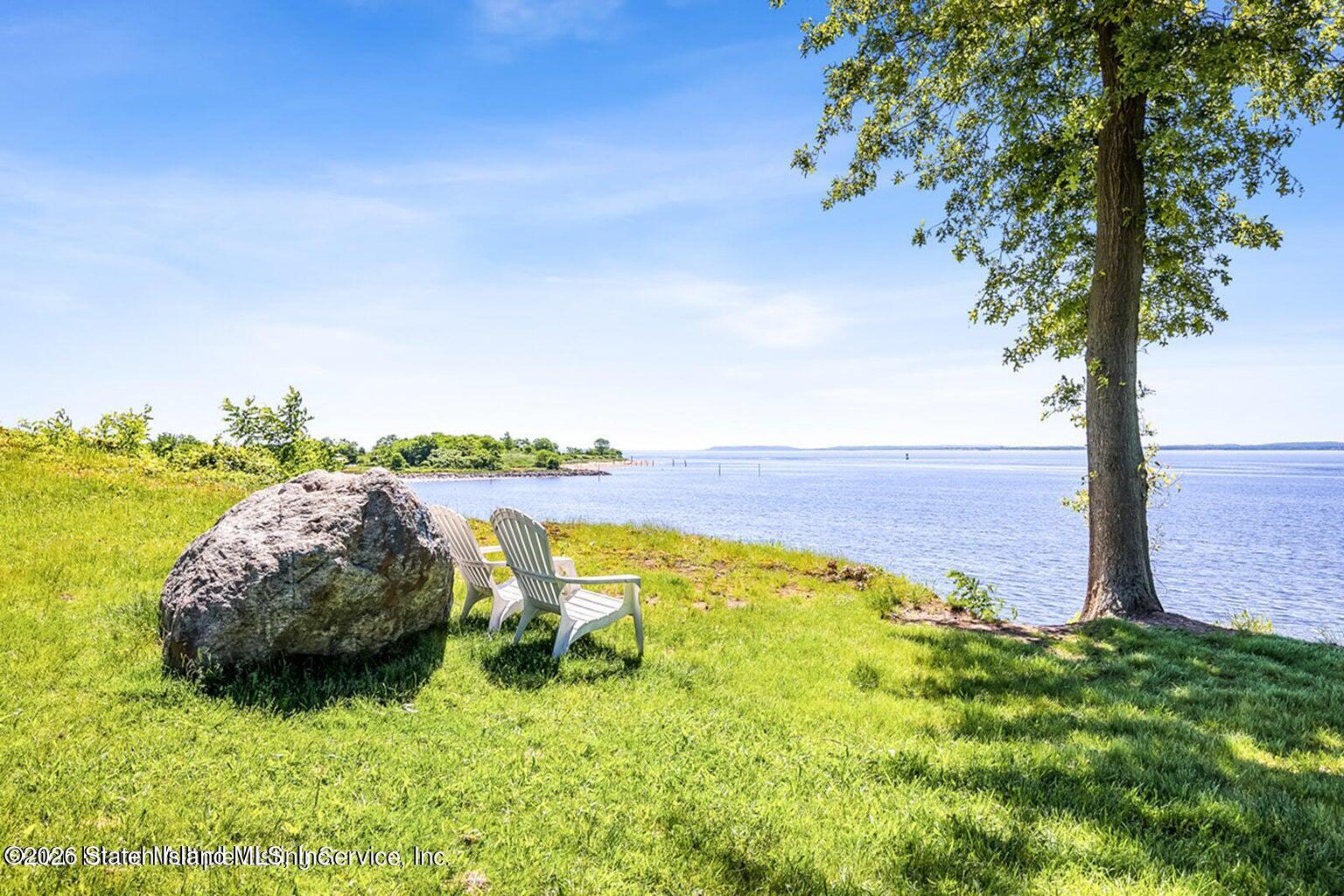 645 Johnston Terrace, Staten Island, NY, 10309 image 43