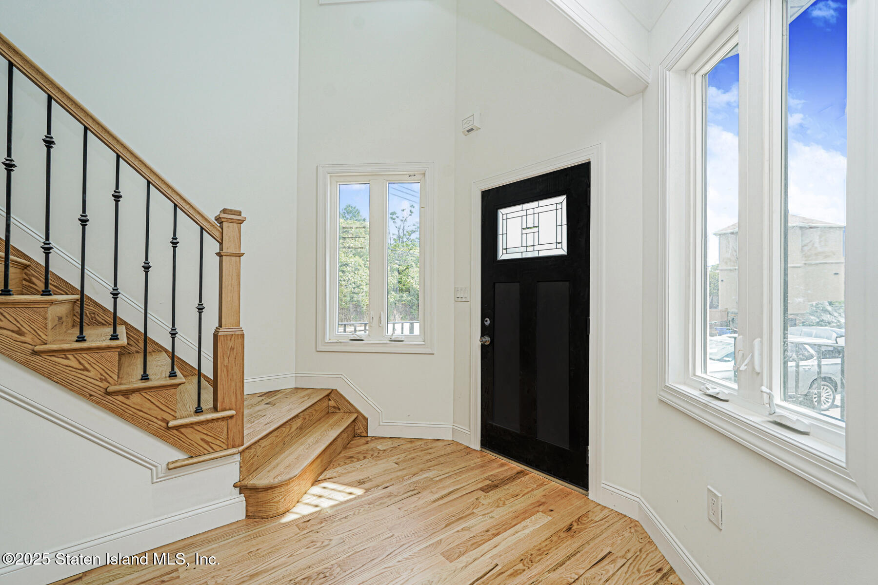 518 Bradford Avenue Image 4