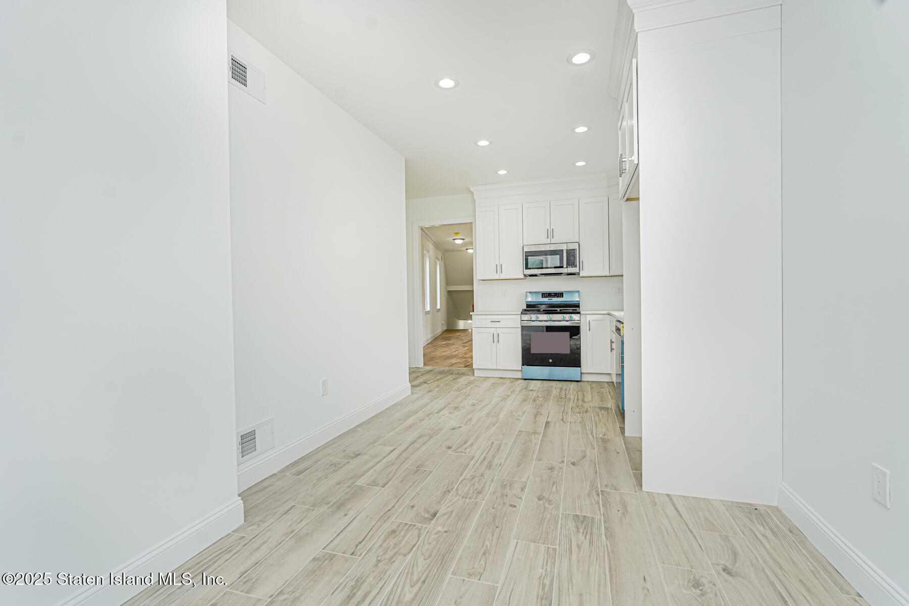 518 Bradford Avenue, Staten Island, NY, 10309 image 14