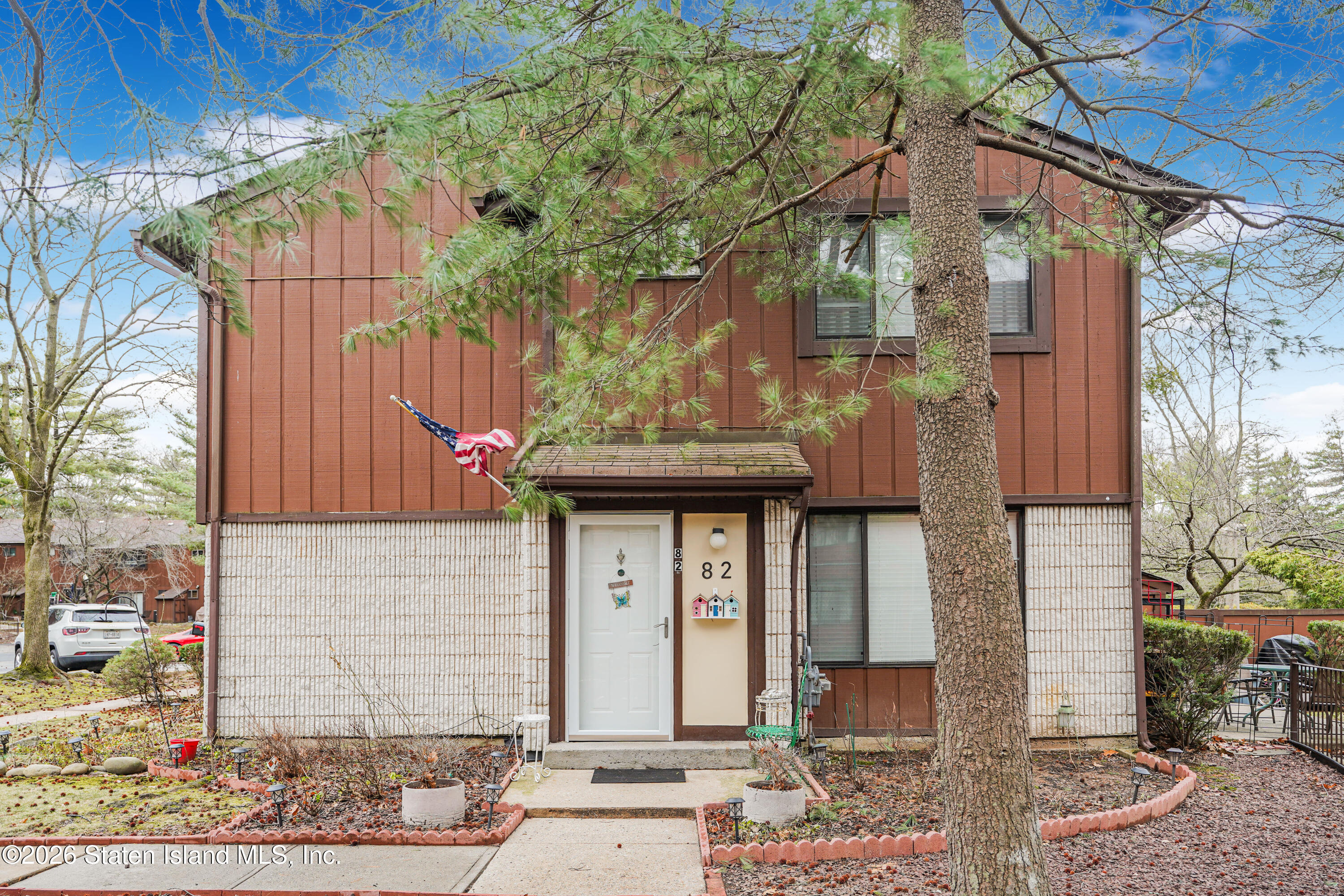 82 Belmar Drive Image 2