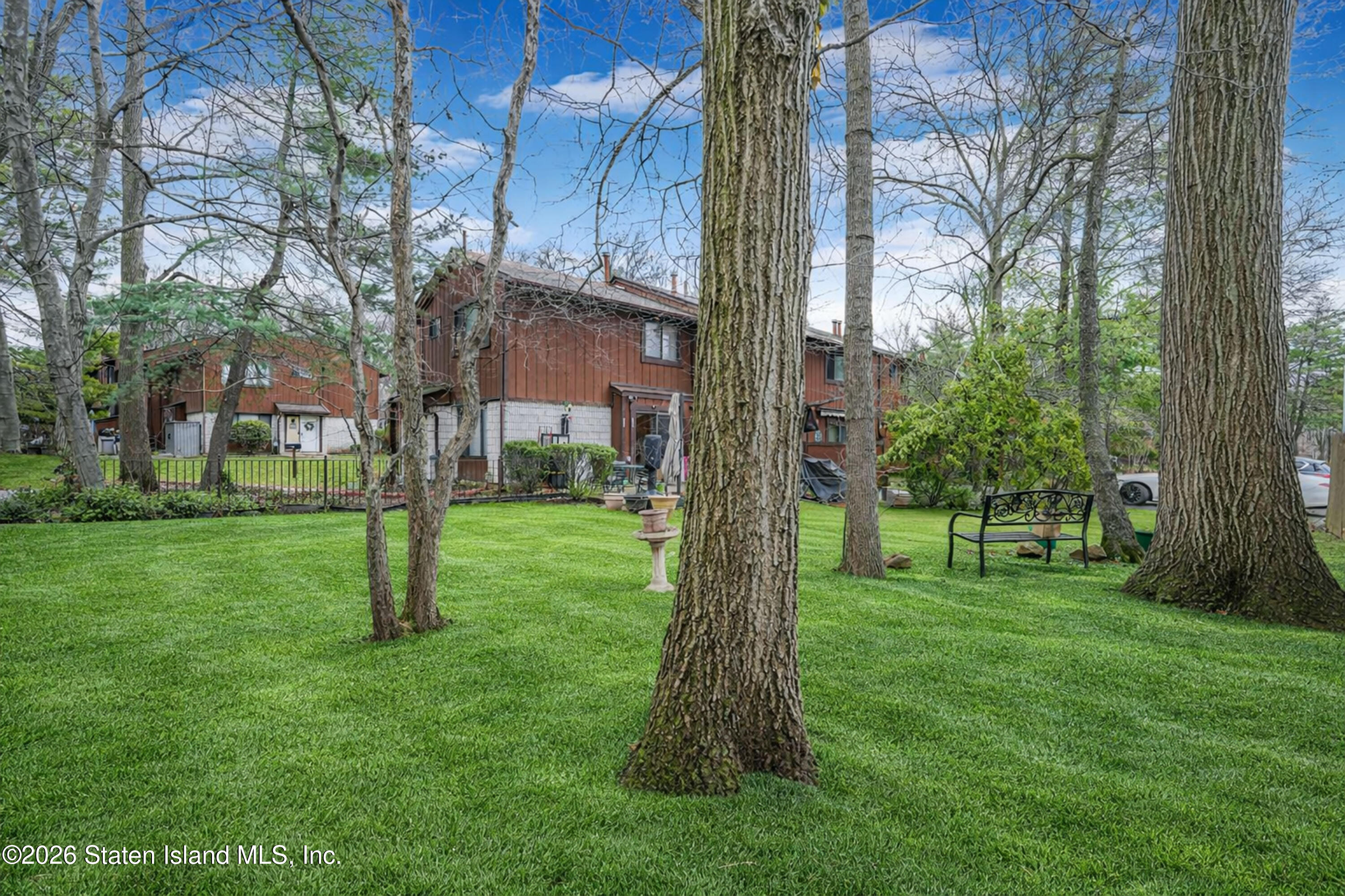 82 Belmar Drive Image 4