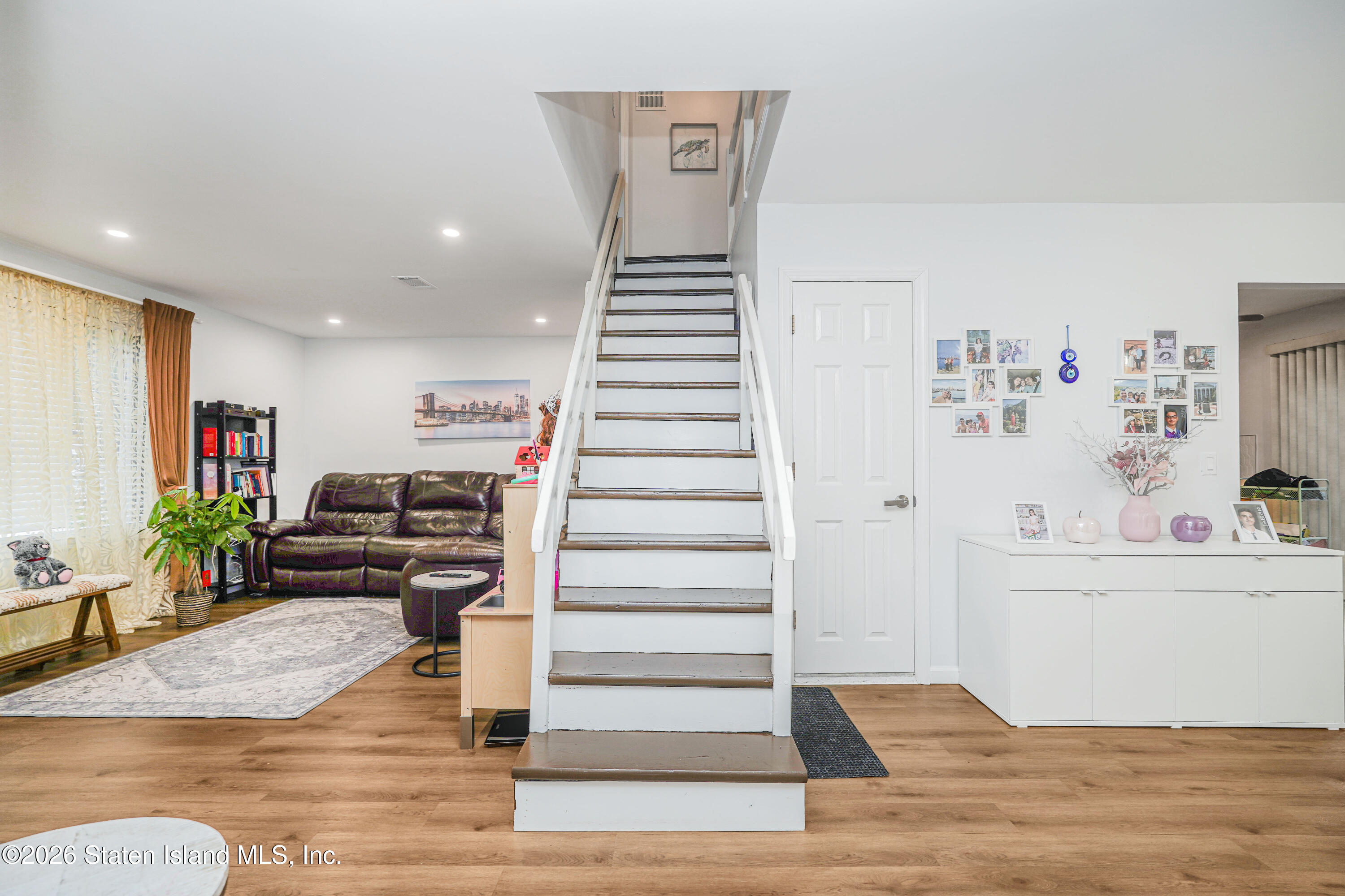 82 Belmar Drive, Staten Island, NY, 10314 image 14