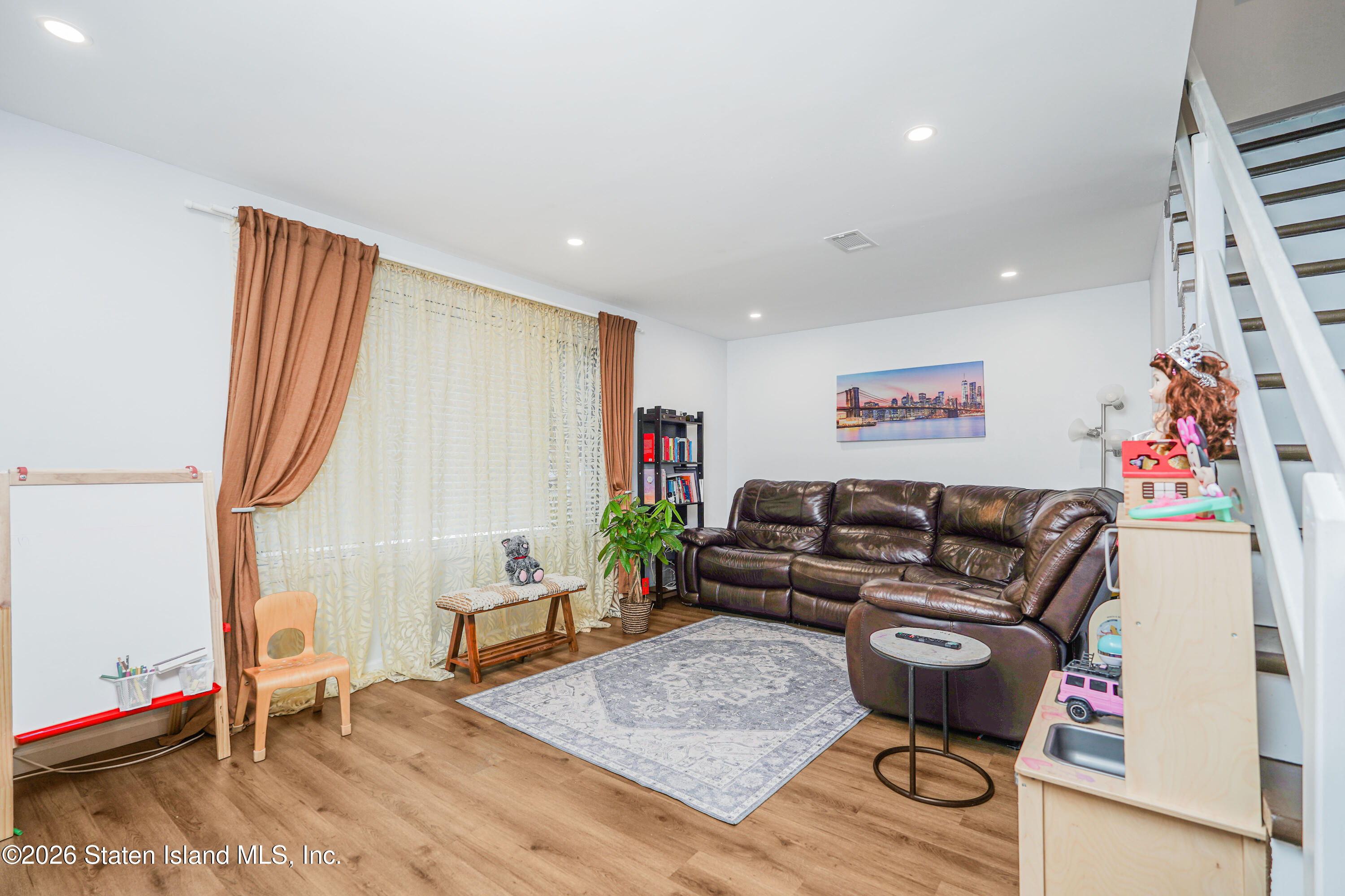 82 Belmar Drive, Staten Island, NY, 10314 image 15