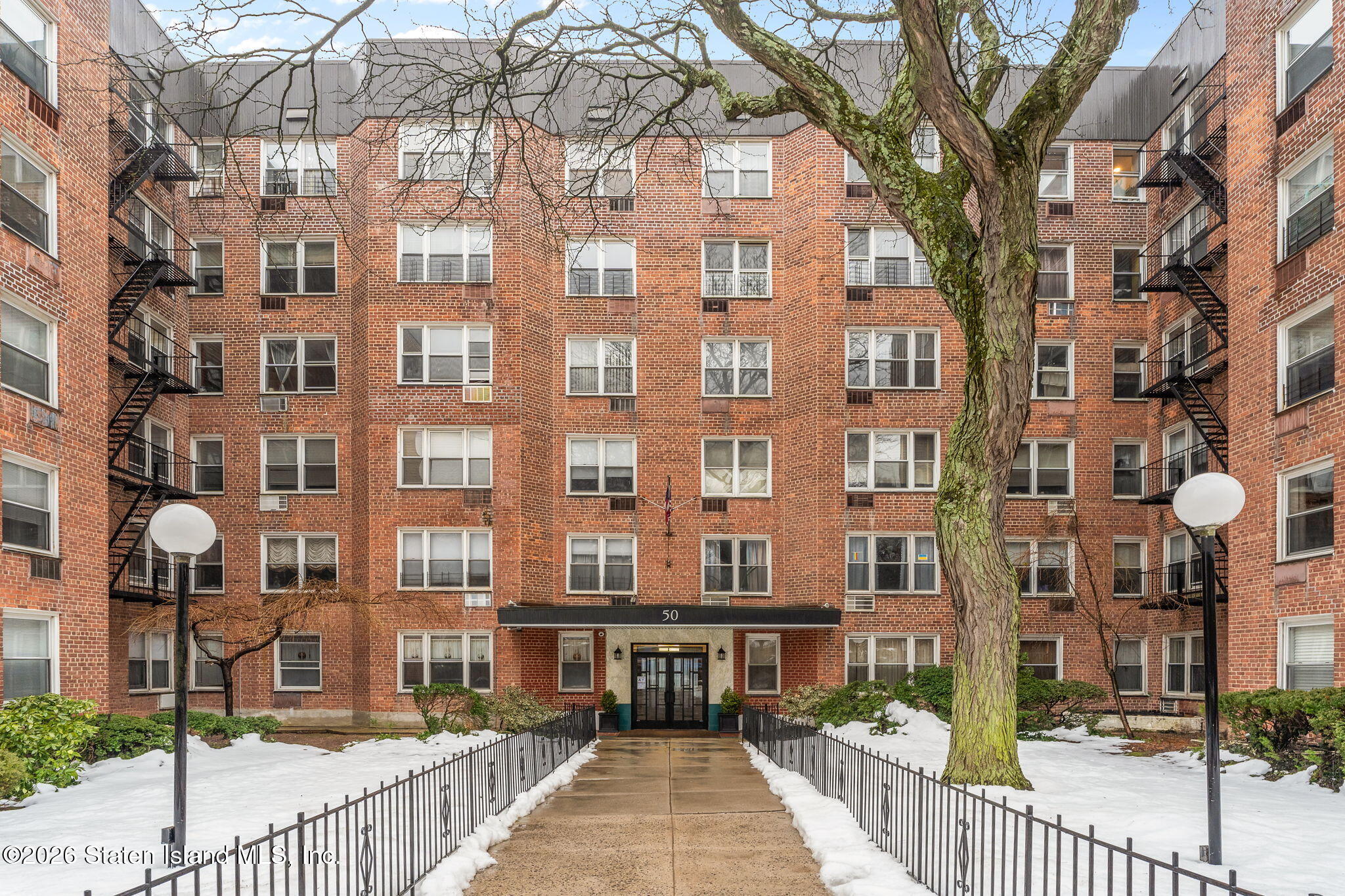 50 Fort Place A6a Image 1