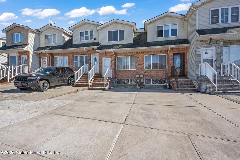 63 Bogota Street Image 2