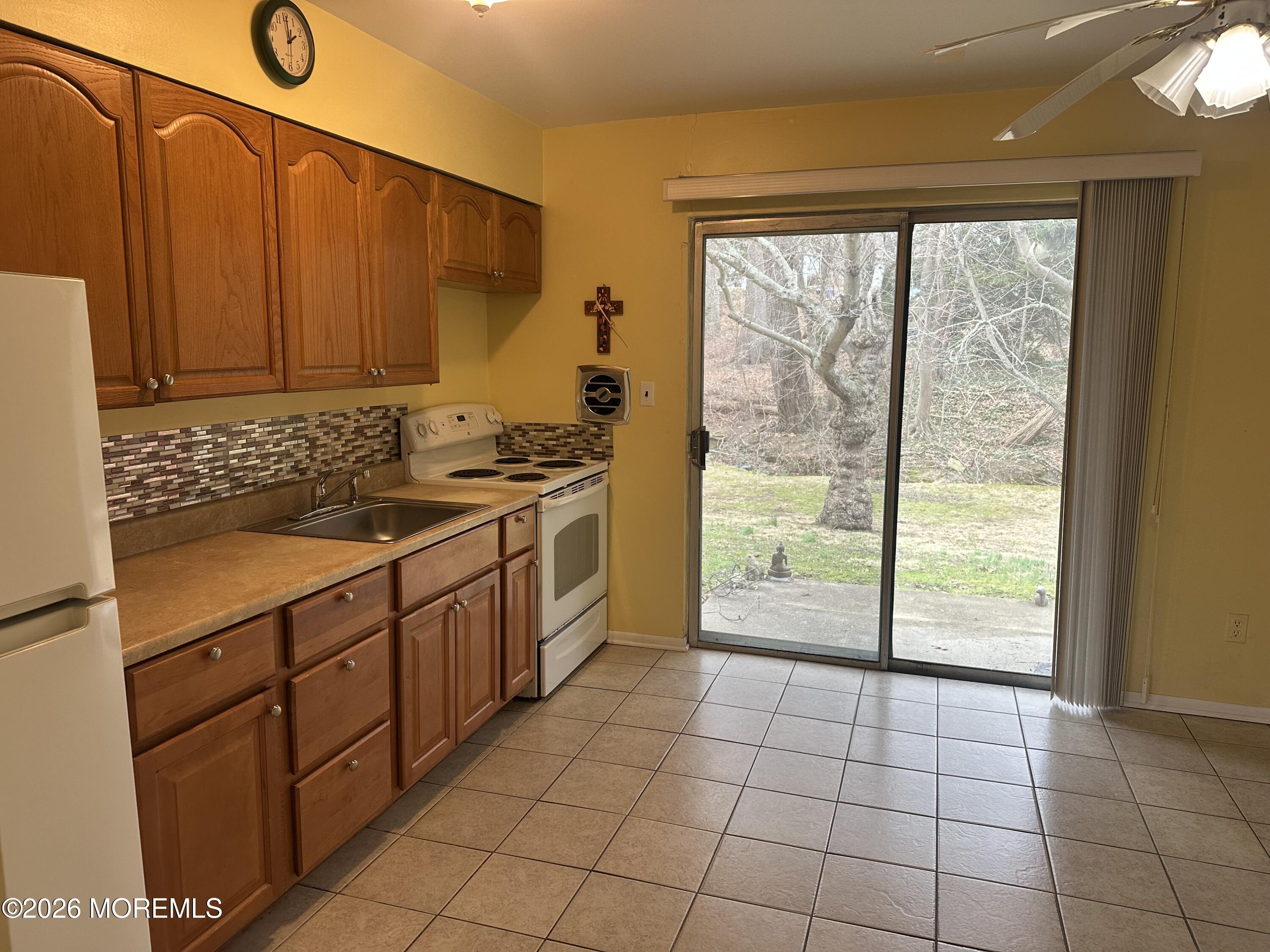 26 King James Lane, Atlantic Highlands, NJ, 07716 image 6