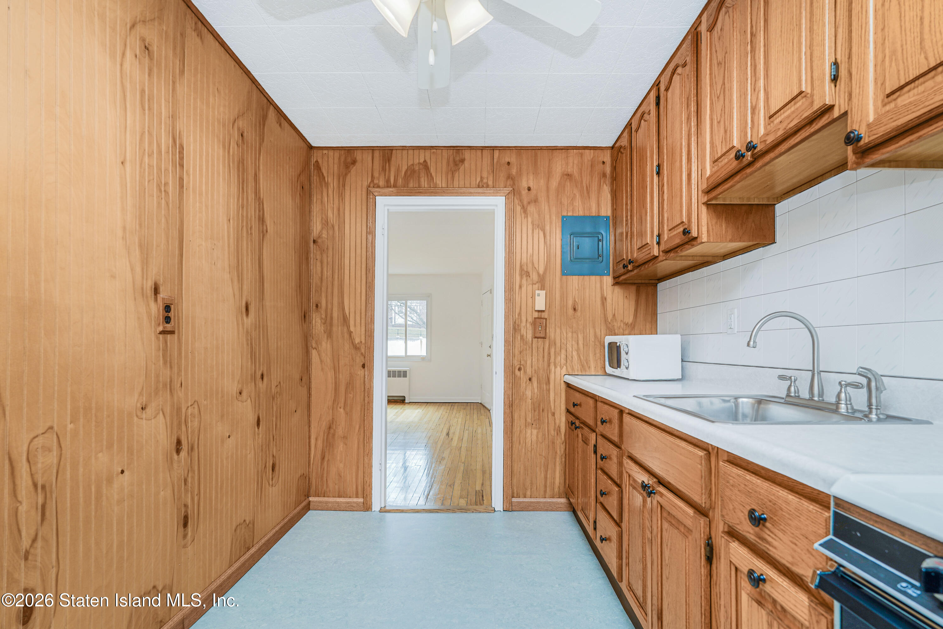 175 Arlo Road A, Staten Island, NY, 10301 image 11