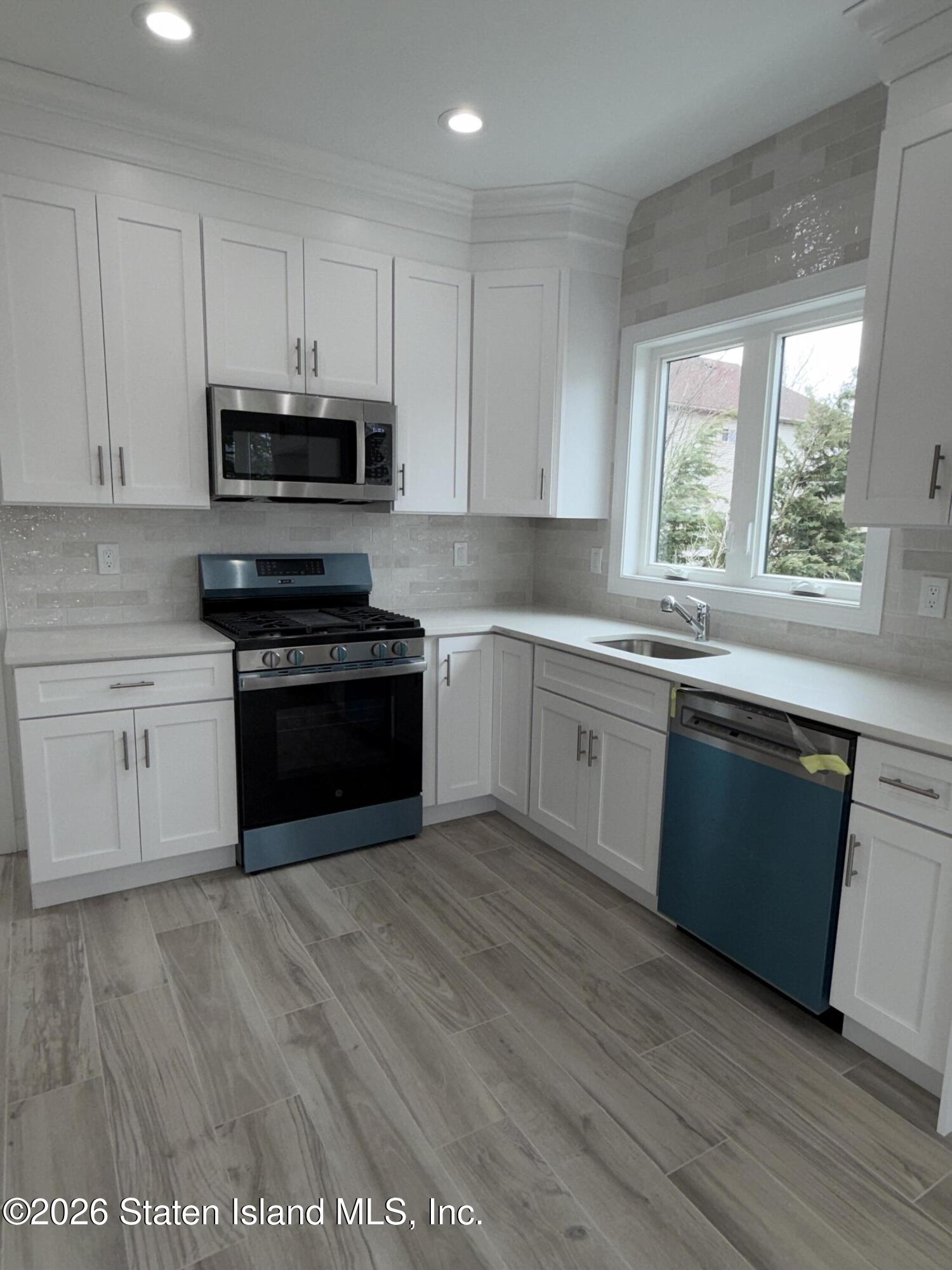 518 Bradford Avenue, Staten Island, NY, 10309 image 10