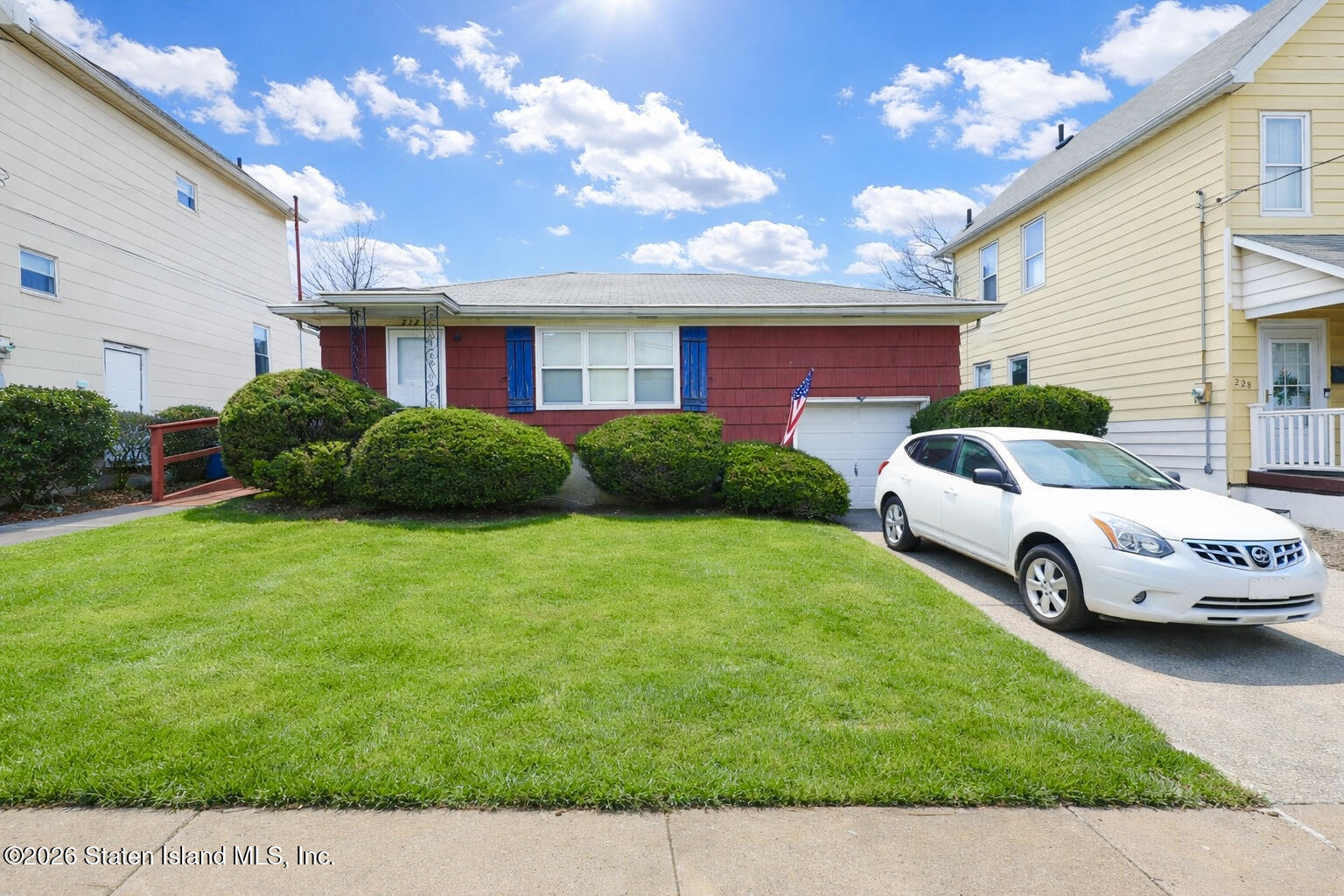 232 Nicholas Avenue Image 1
