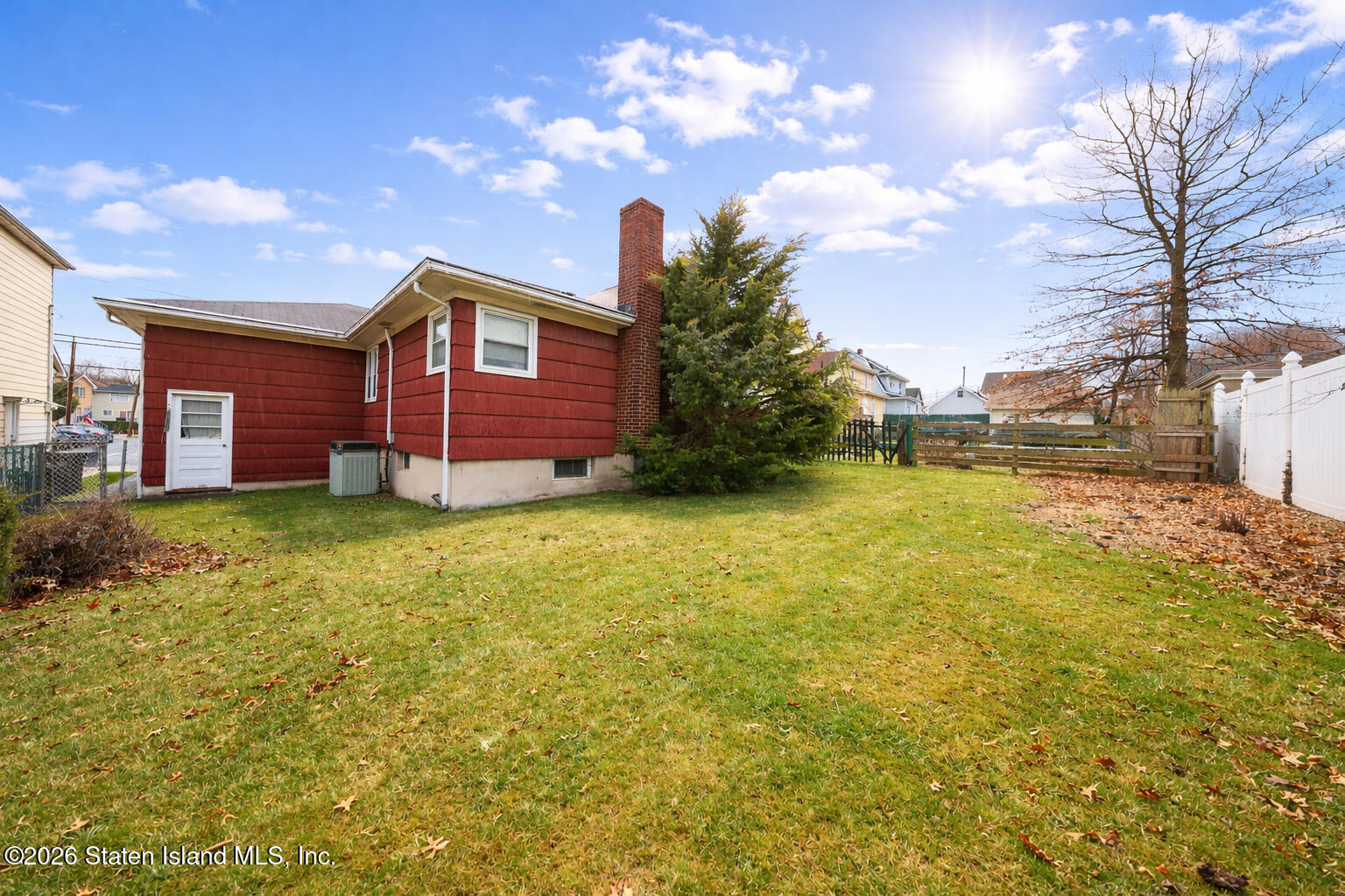 232 Nicholas Avenue Image 3