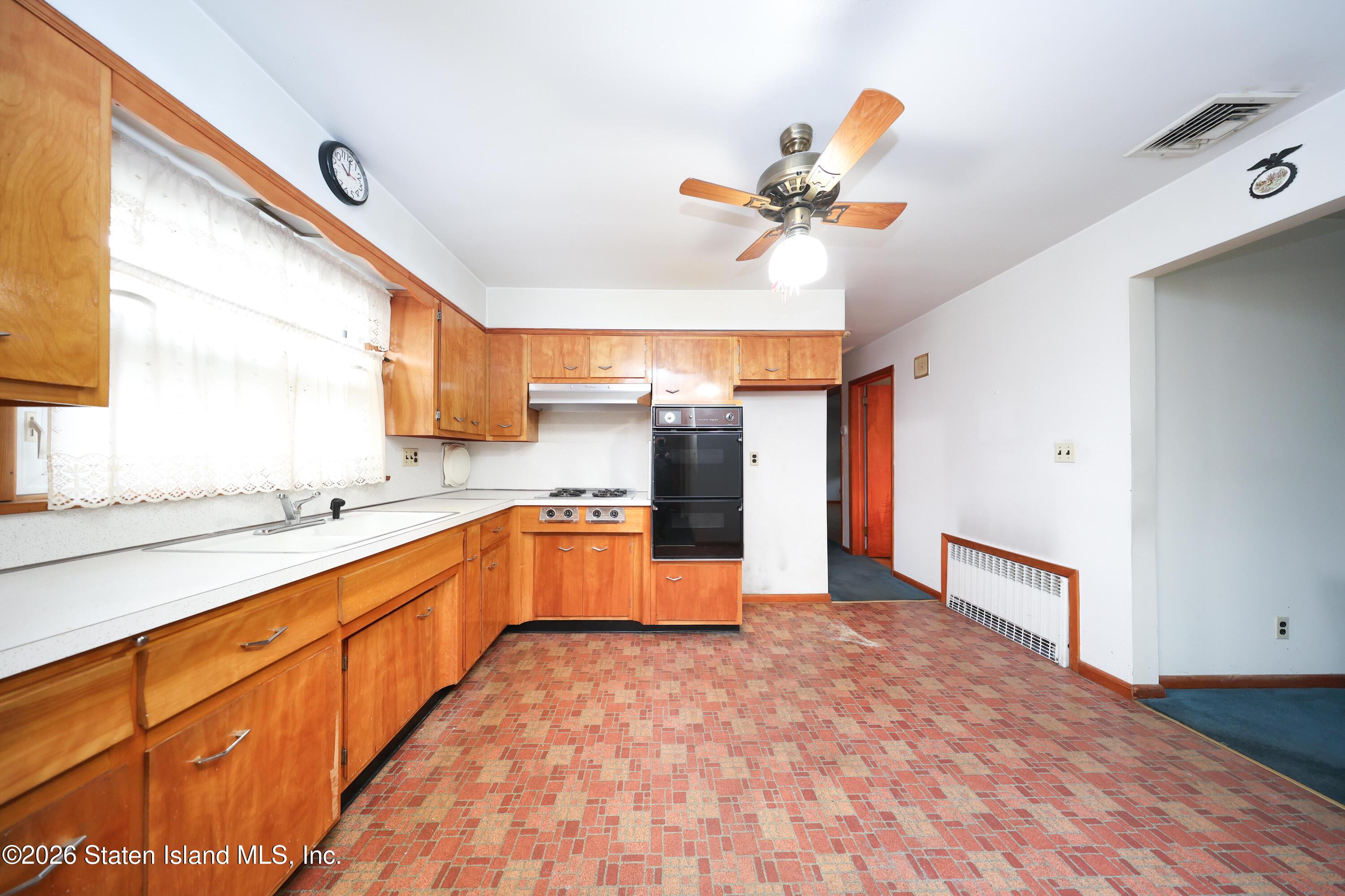 232 Nicholas Avenue, Staten Island, NY, 10302 image 11