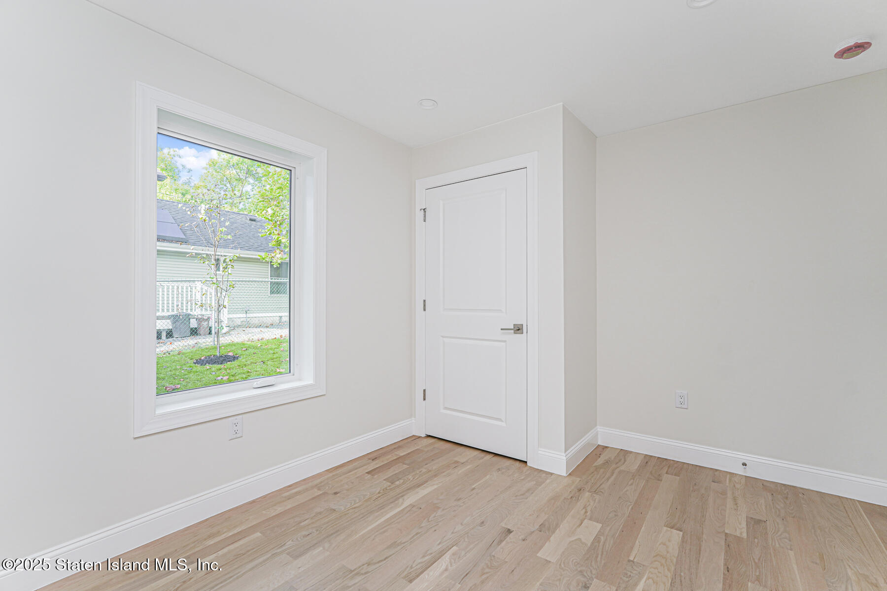 670 Arden Avenue, Staten Island, NY, 10312 image 16