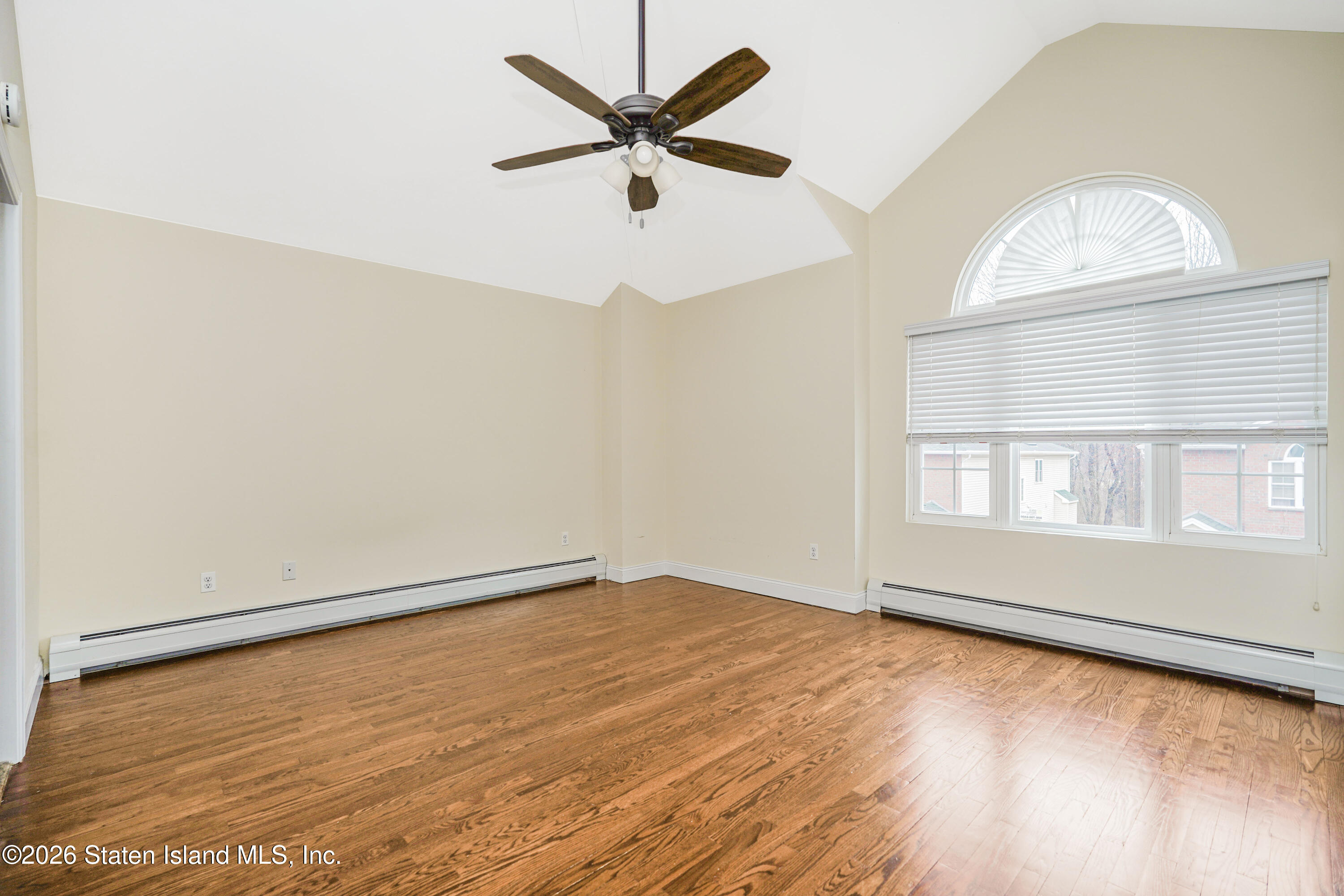 69 El Camino Loop, Staten Island, NY, 10309 image 14