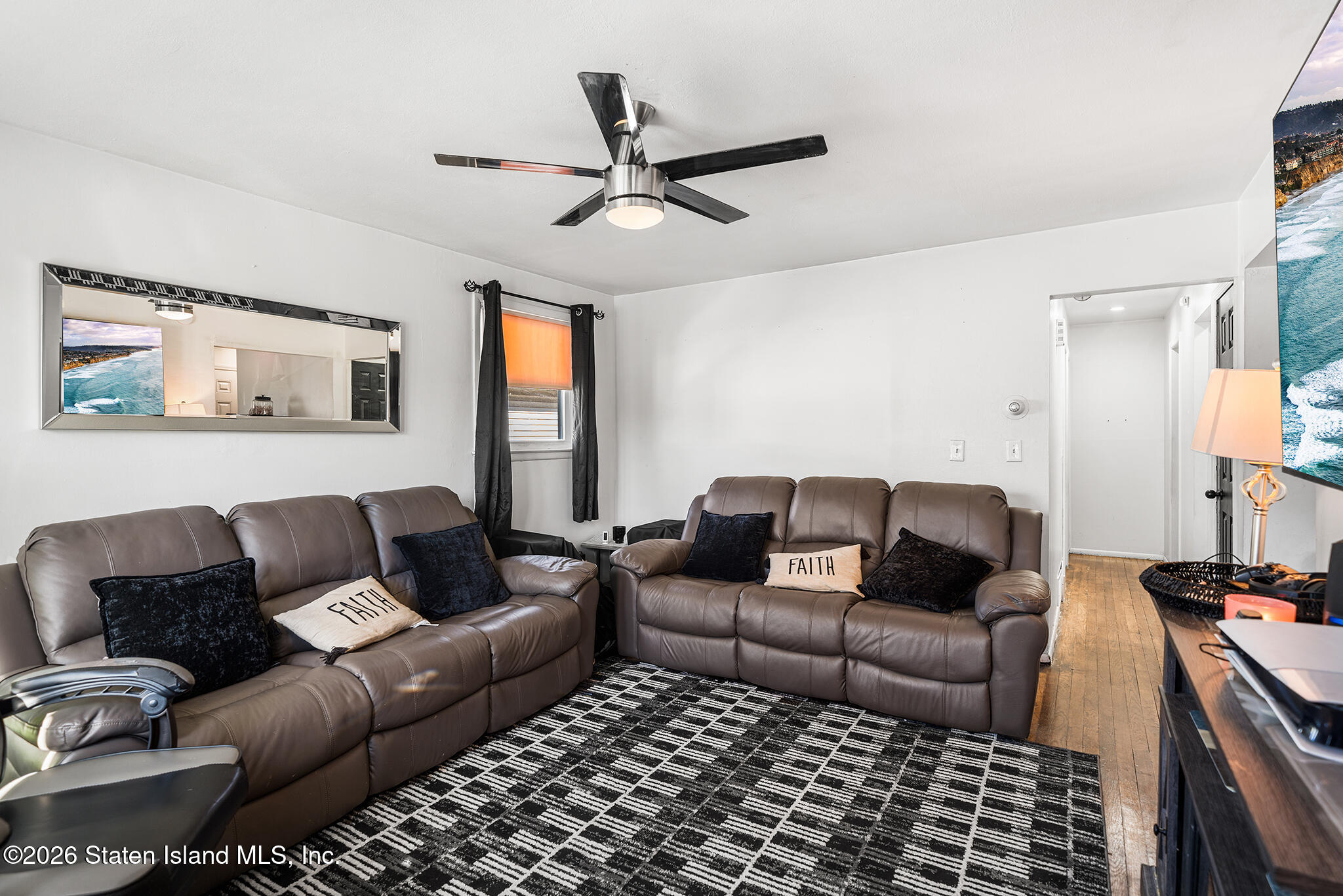 183 Arlington Place Image 3