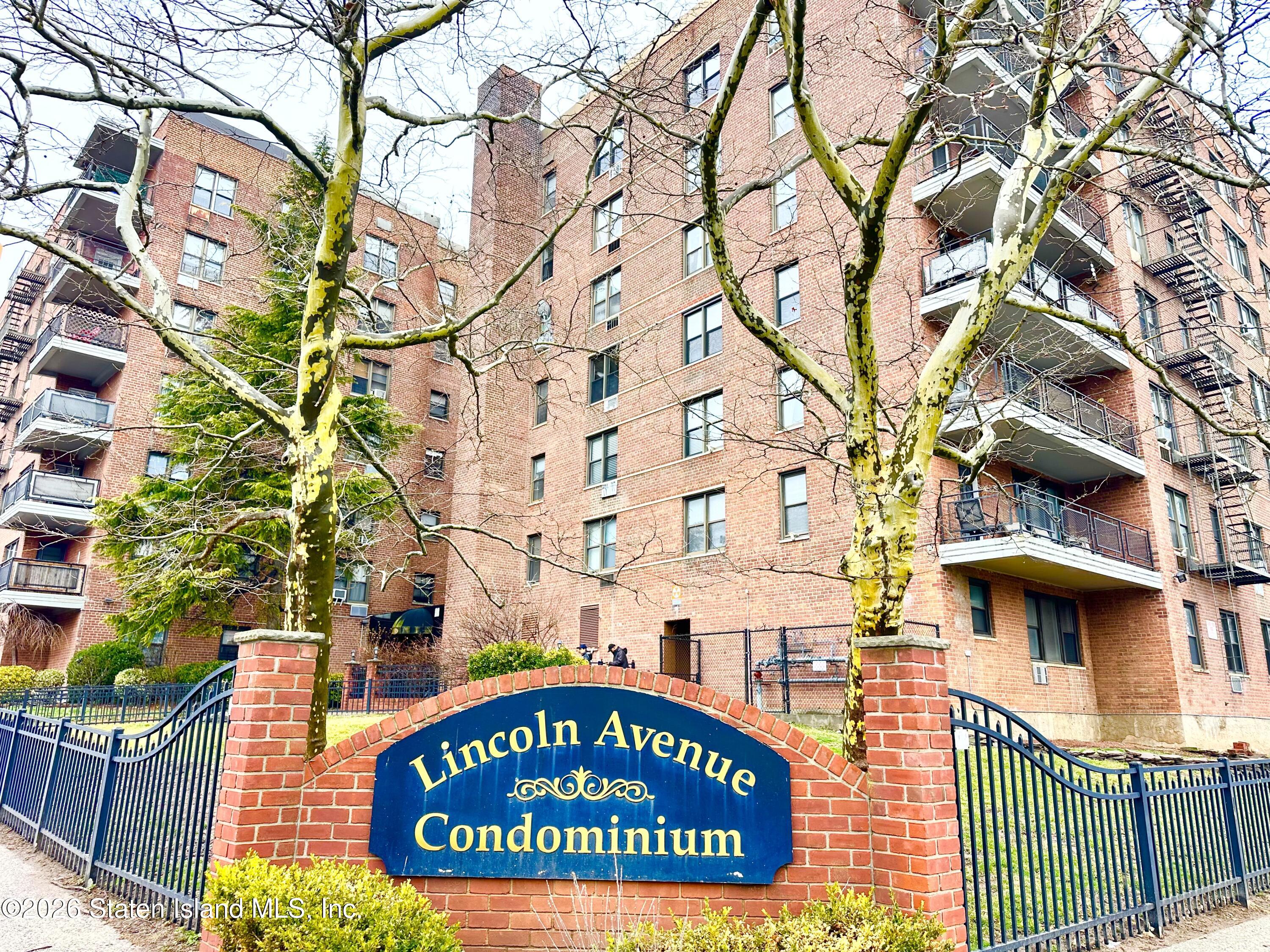 145 Lincoln Avenue 4h Image 3