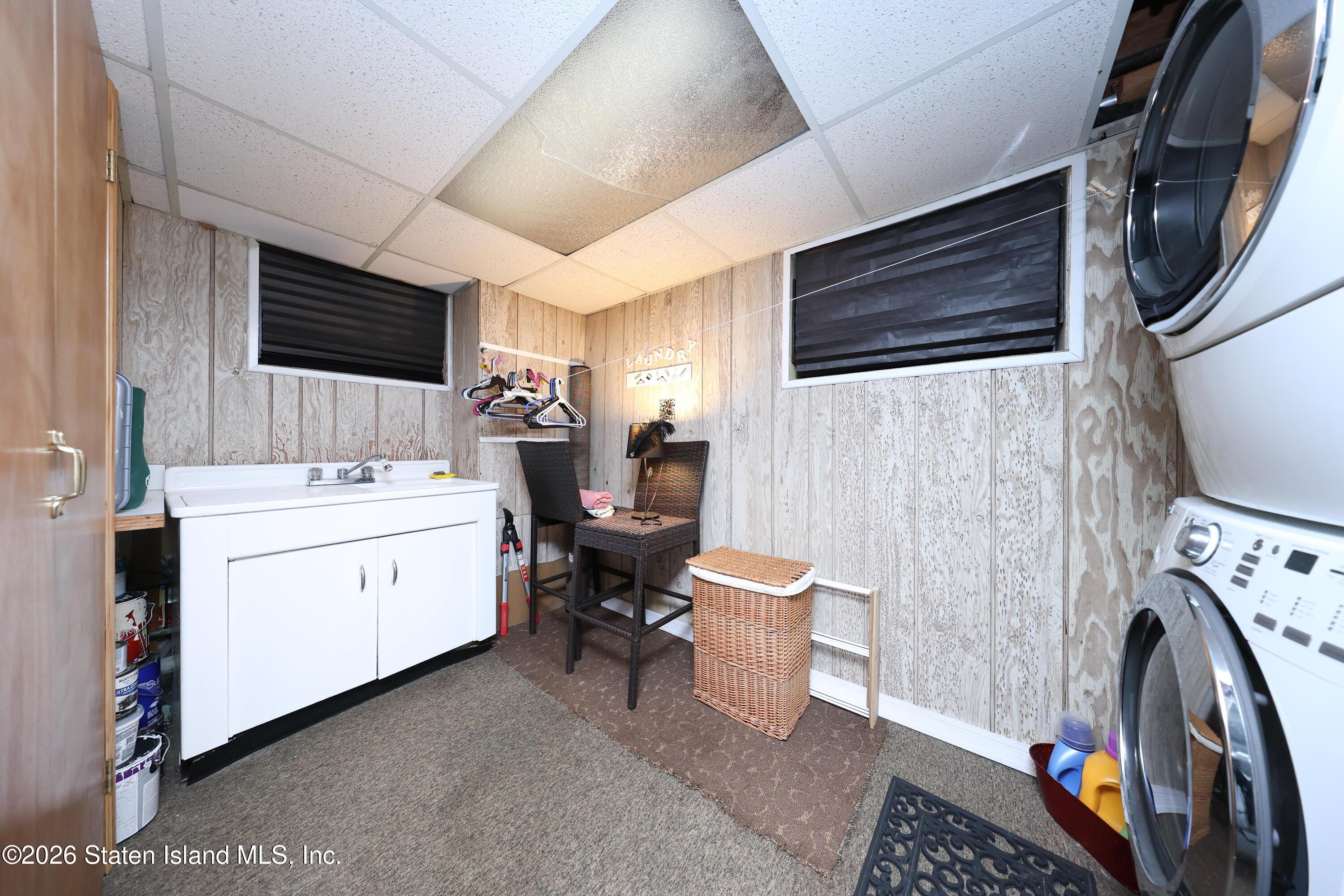 76 S Railroad Avenue, Staten Island, NY, 10305 image 17