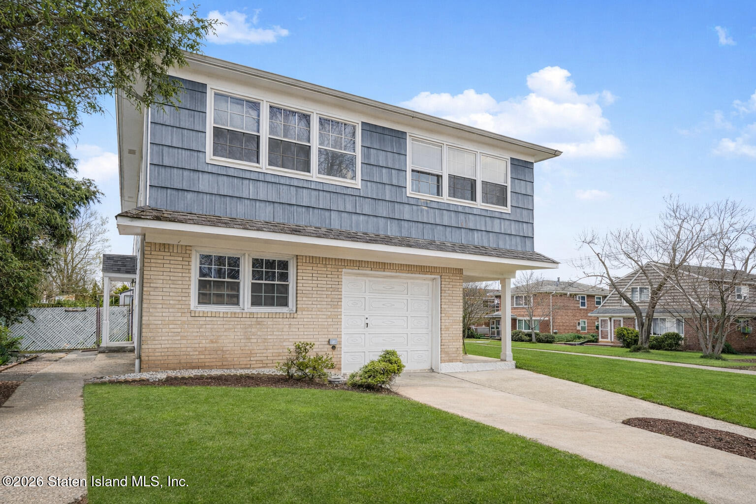 74 Caswell Avenue Image 3
