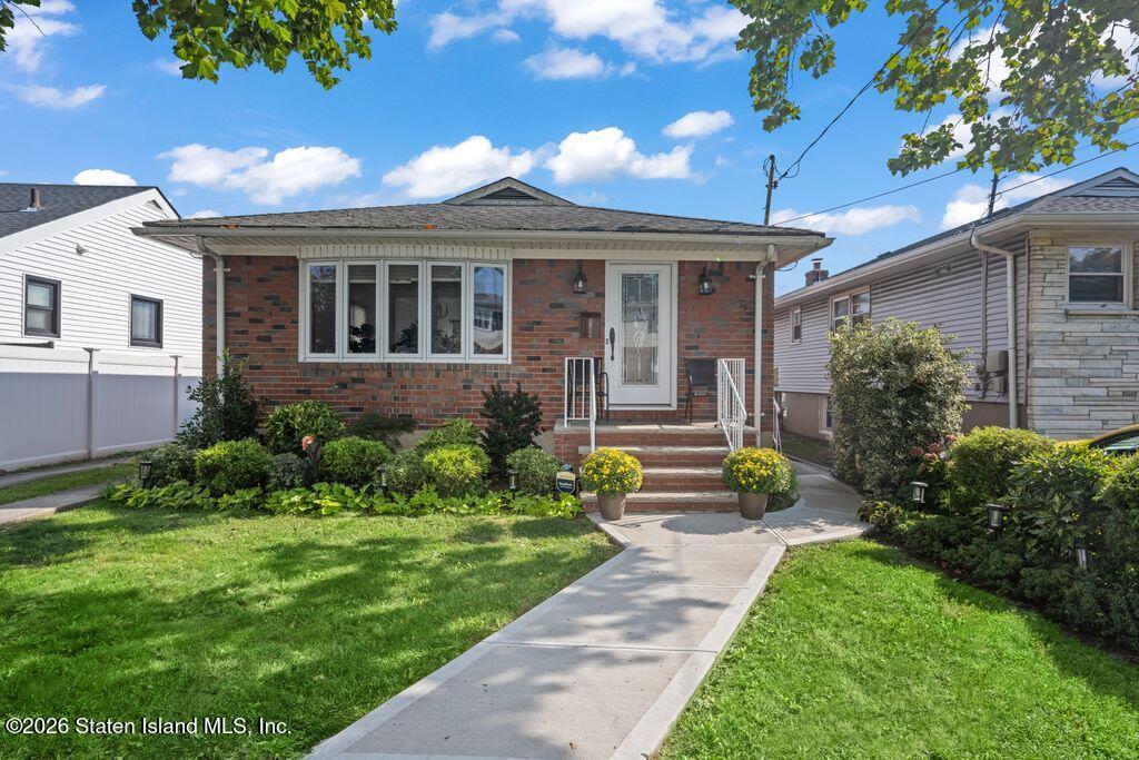 79 Renwick Avenue Image 1