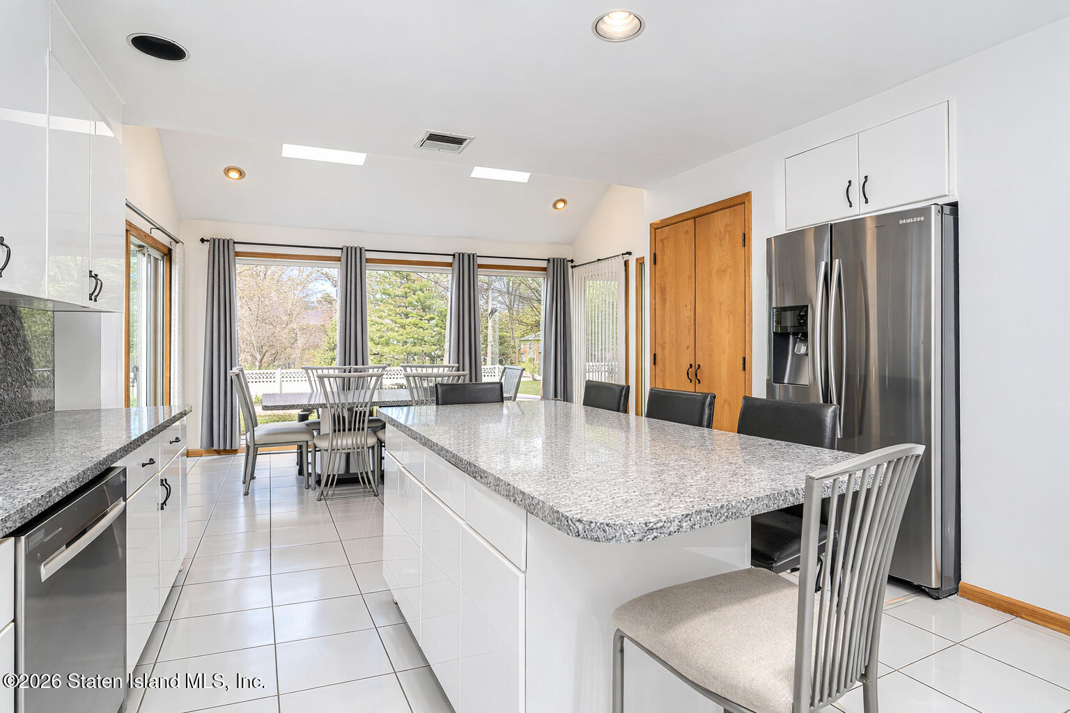 201 Arbutus Avenue, Staten Island, NY, 10312 image 8