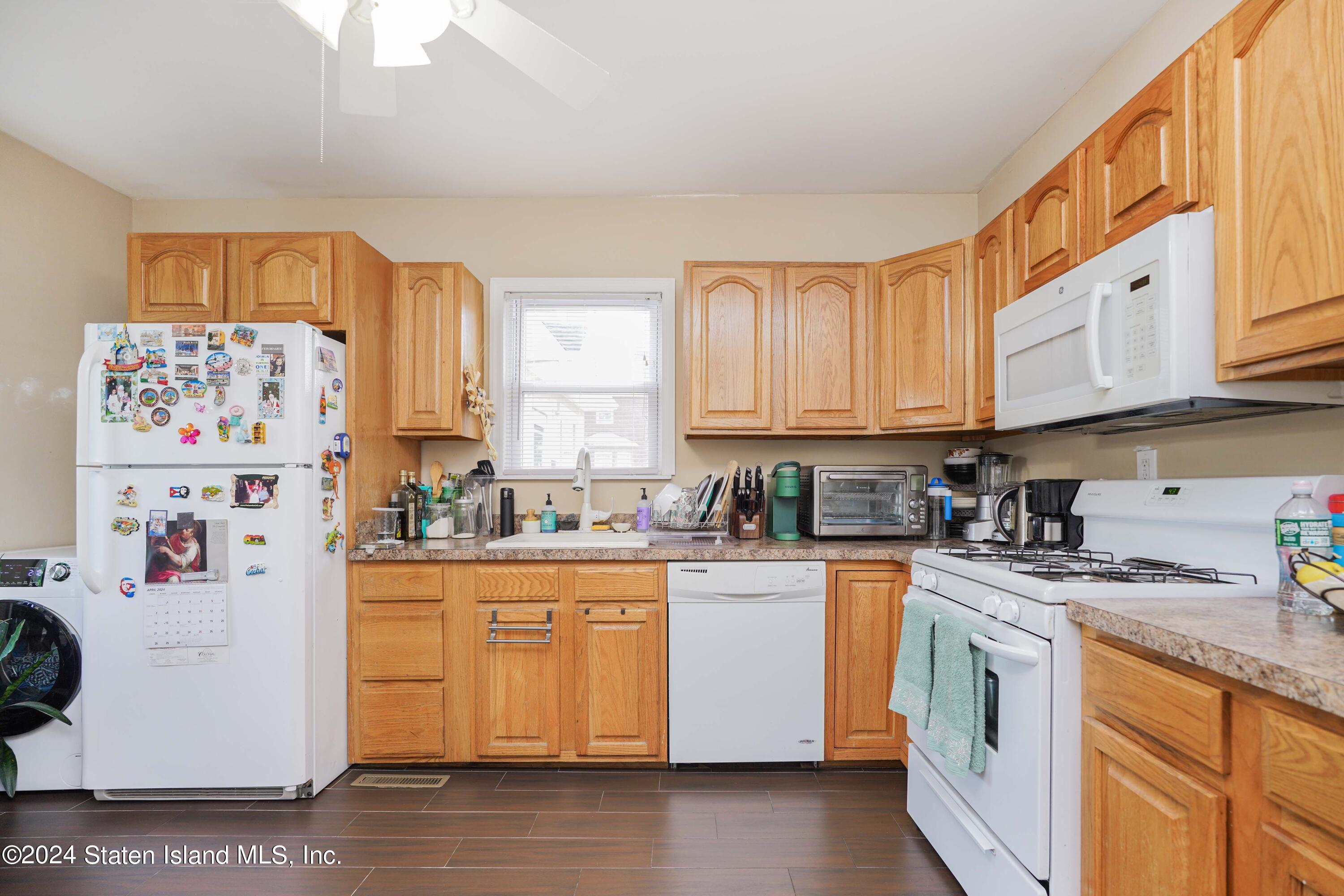 28 Hooker Place, Staten Island, NY, 10302 image 10