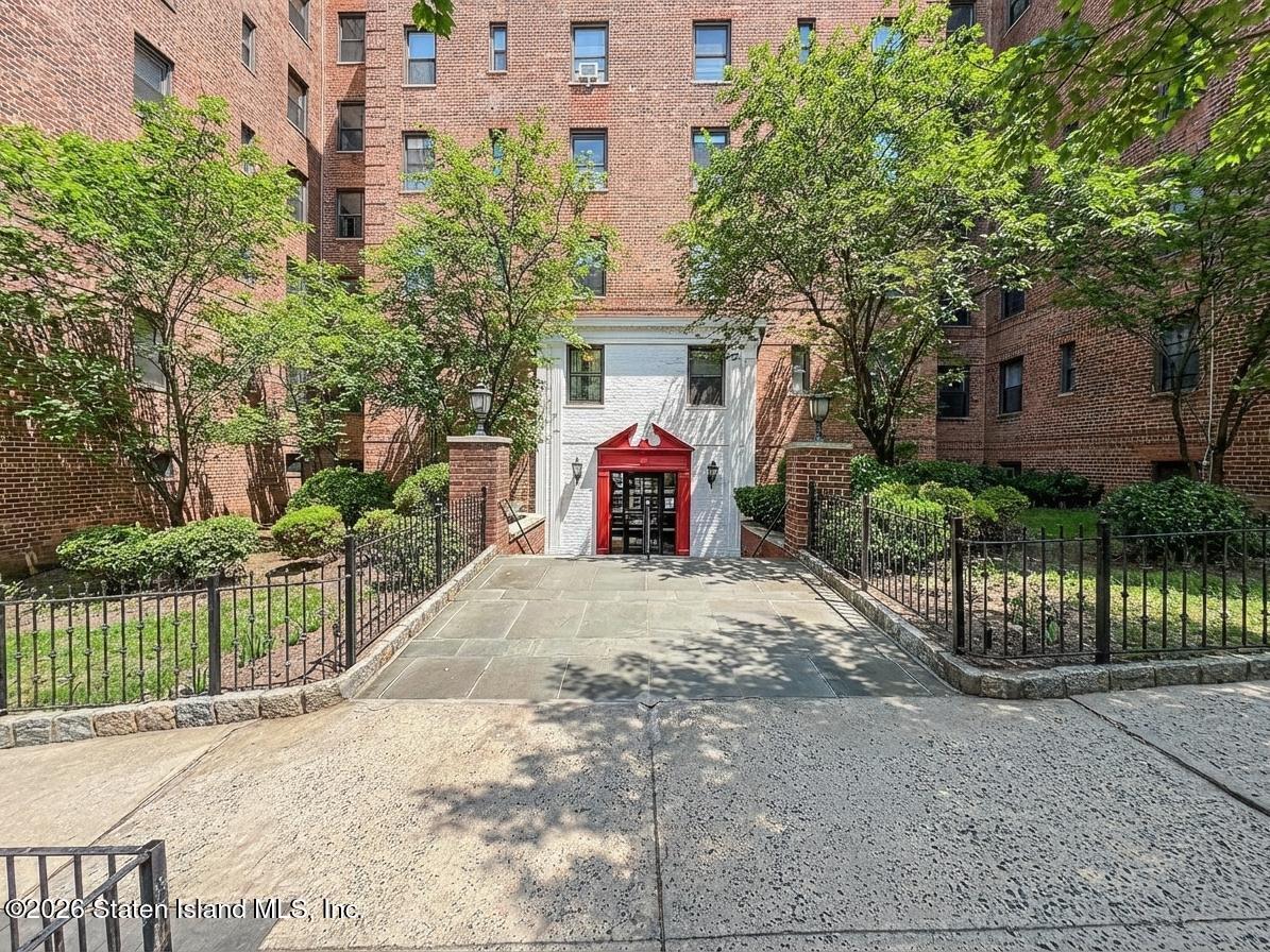 145 72nd Street F15 Image 1
