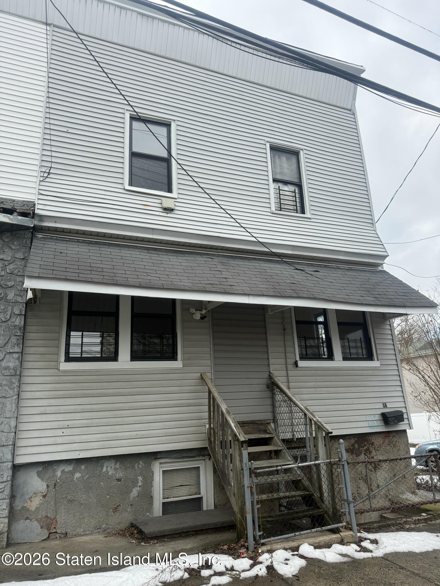38a-38b Holland Avenue Image 1
