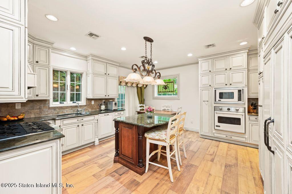 65 Cedarcliff Road, Staten Island, NY, 10301 image 11