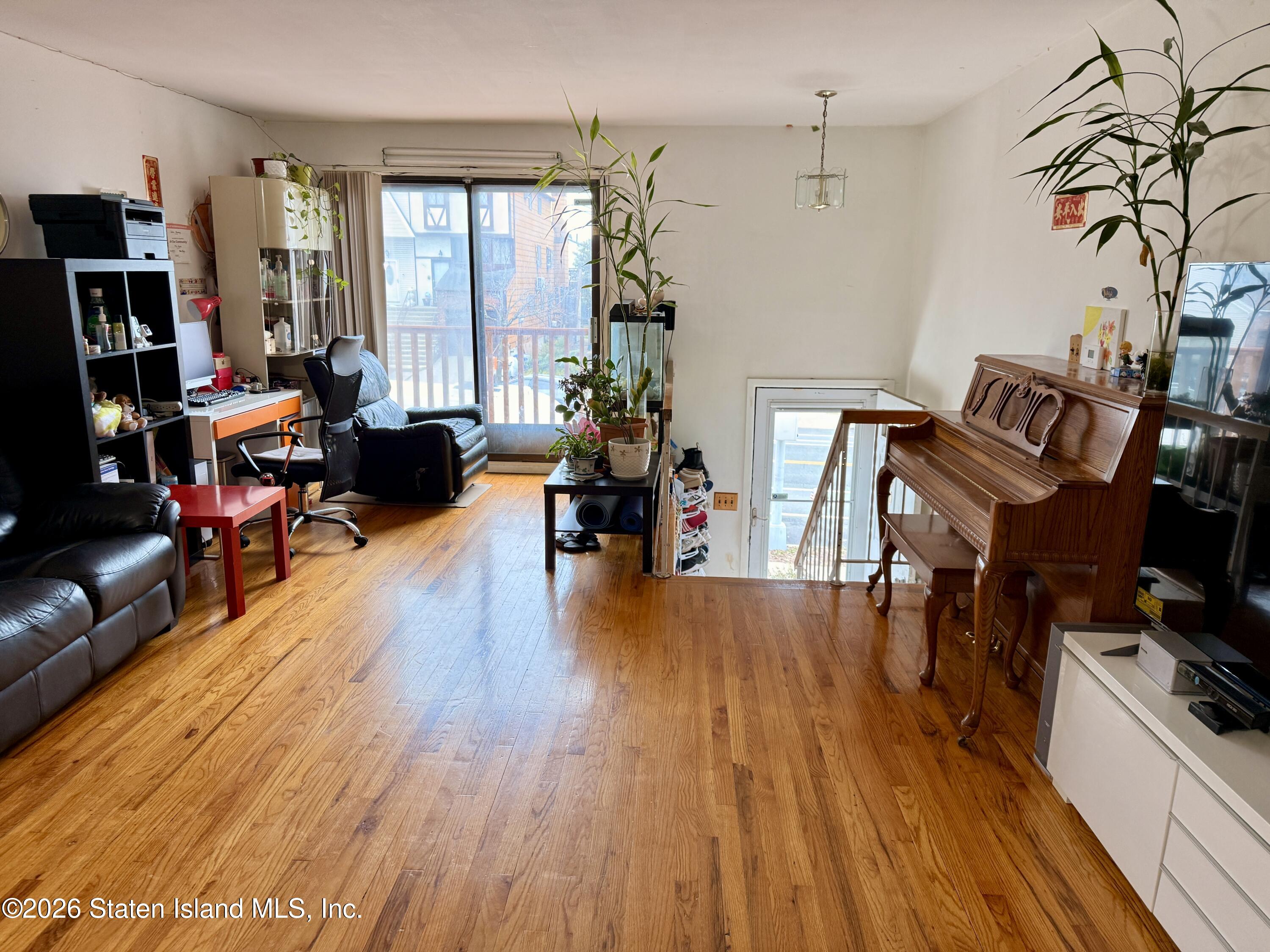 401 Travis Avenue, Staten Island, NY, 10314 image 7