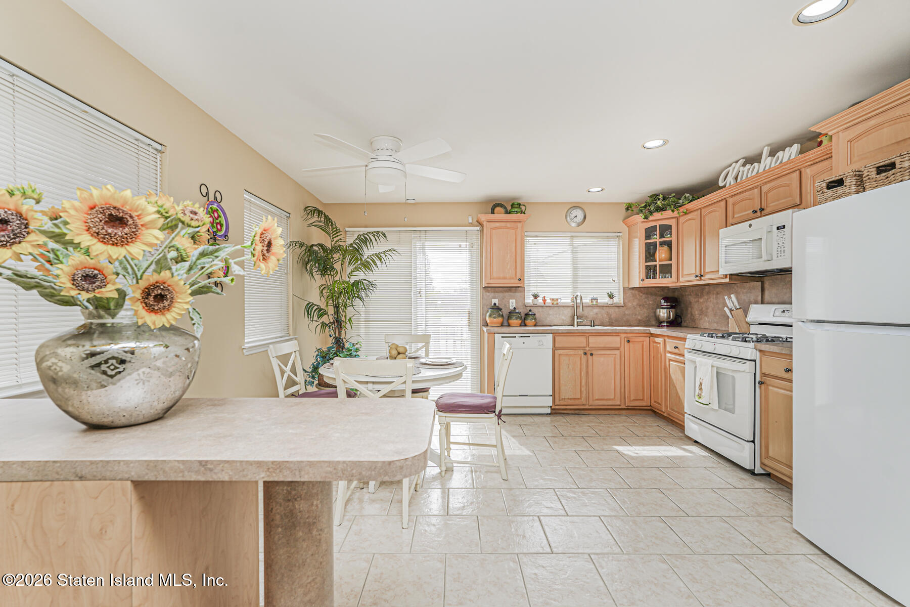 10 Dunhill Lane, Staten Island, NY, 10309 image 10