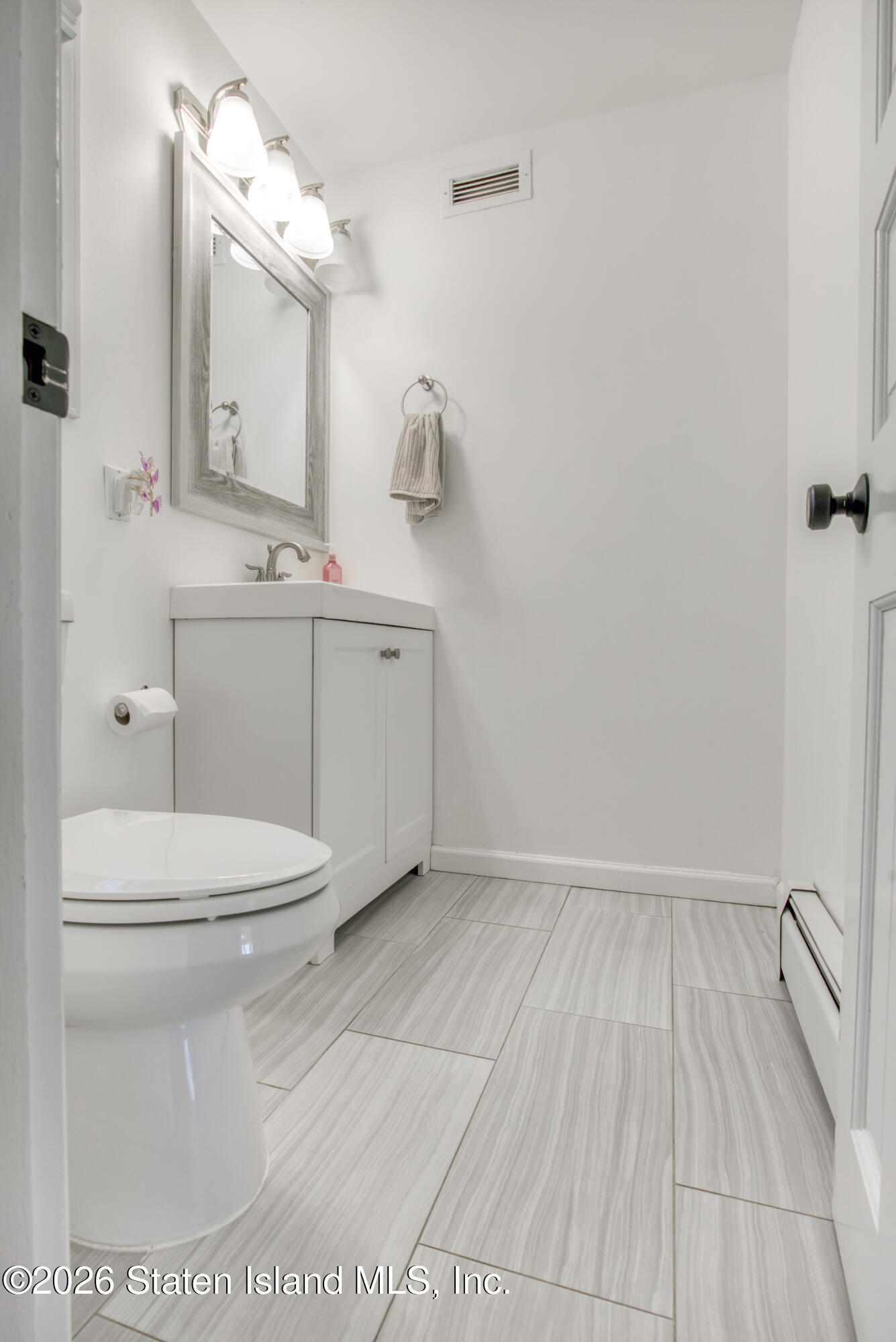 4 Sophia Lane, Staten Island, NY, 10304 image 18