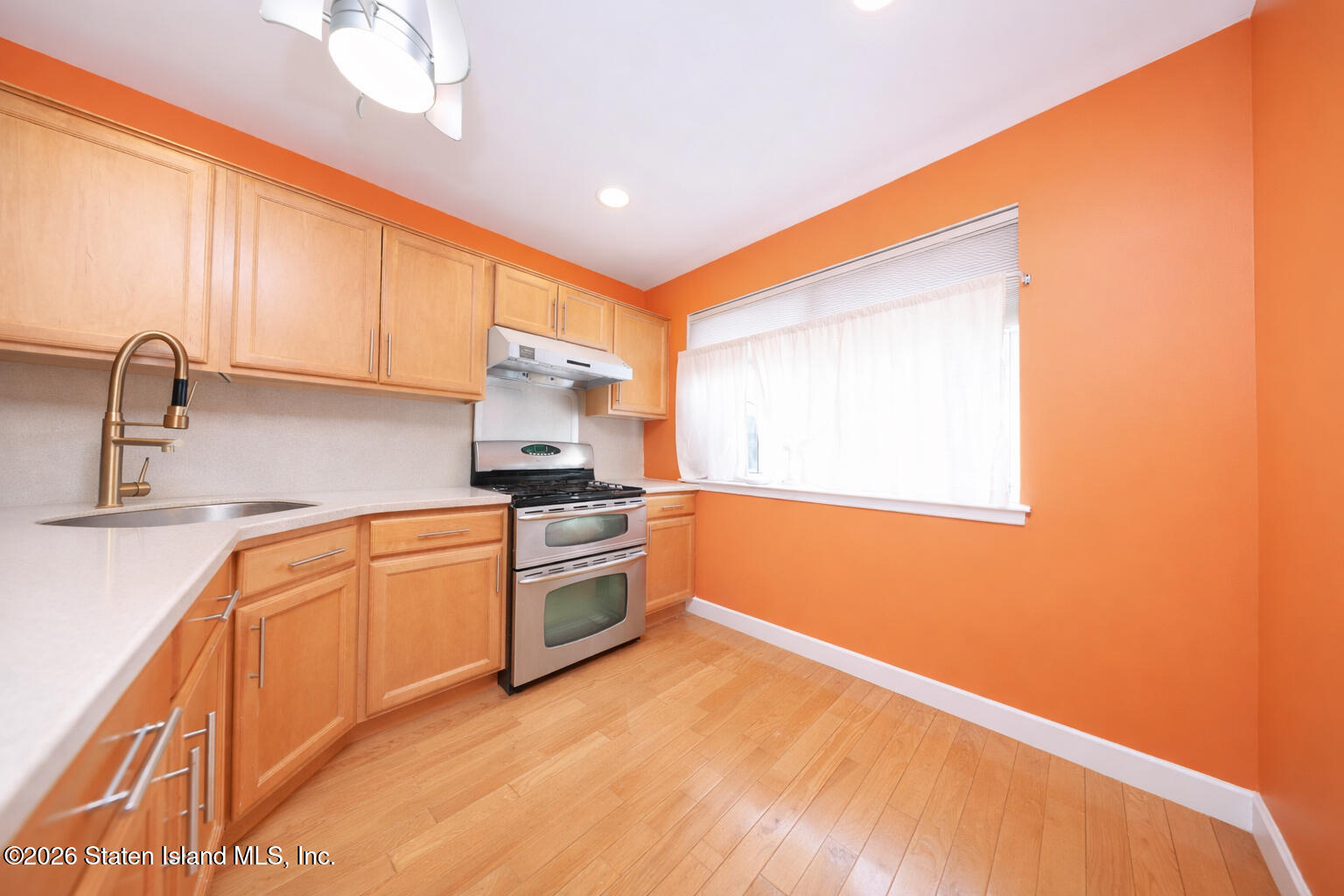 33 Savo Lane, Staten Island, NY, 10305 image 8