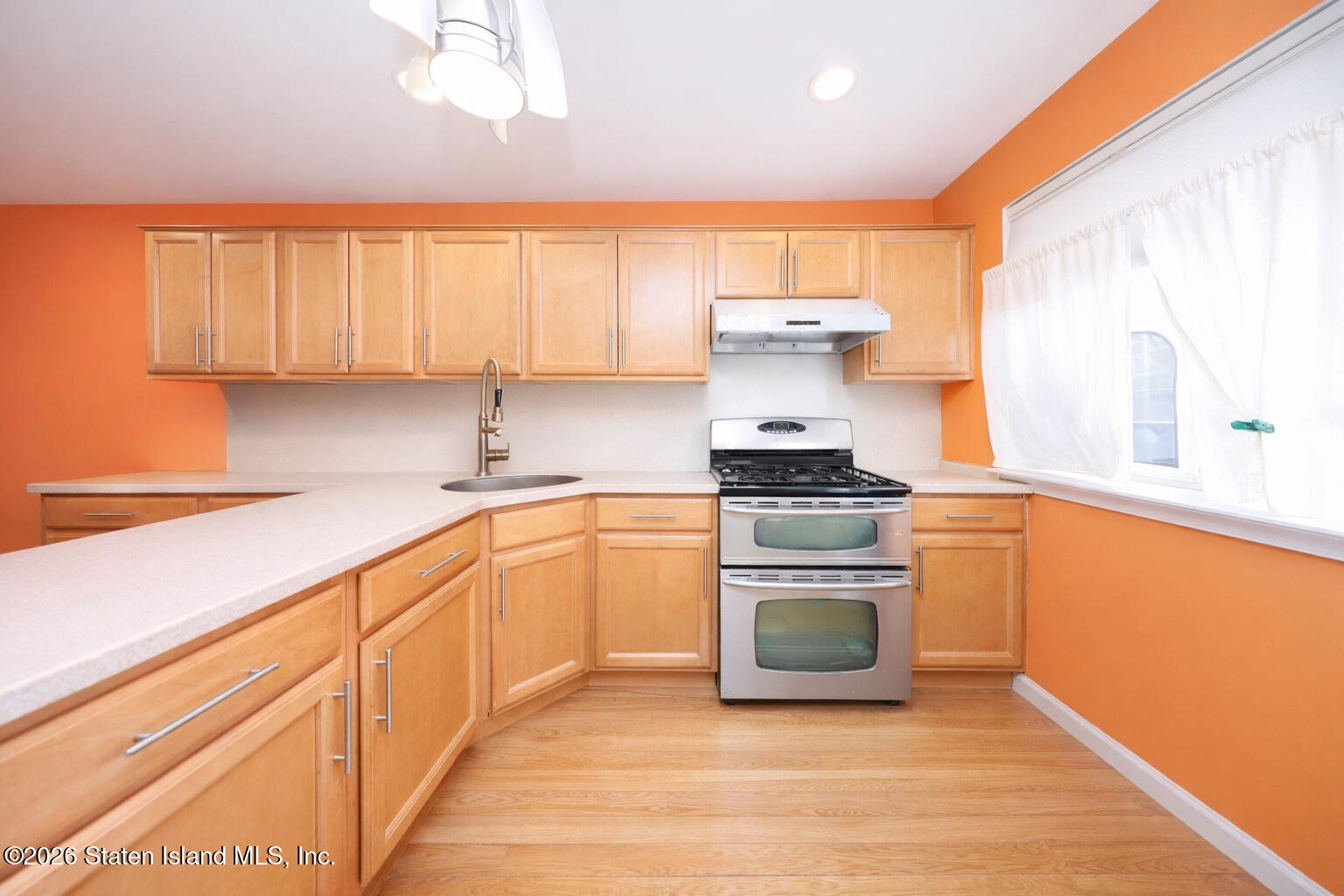 33 Savo Lane, Staten Island, NY, 10305 image 7
