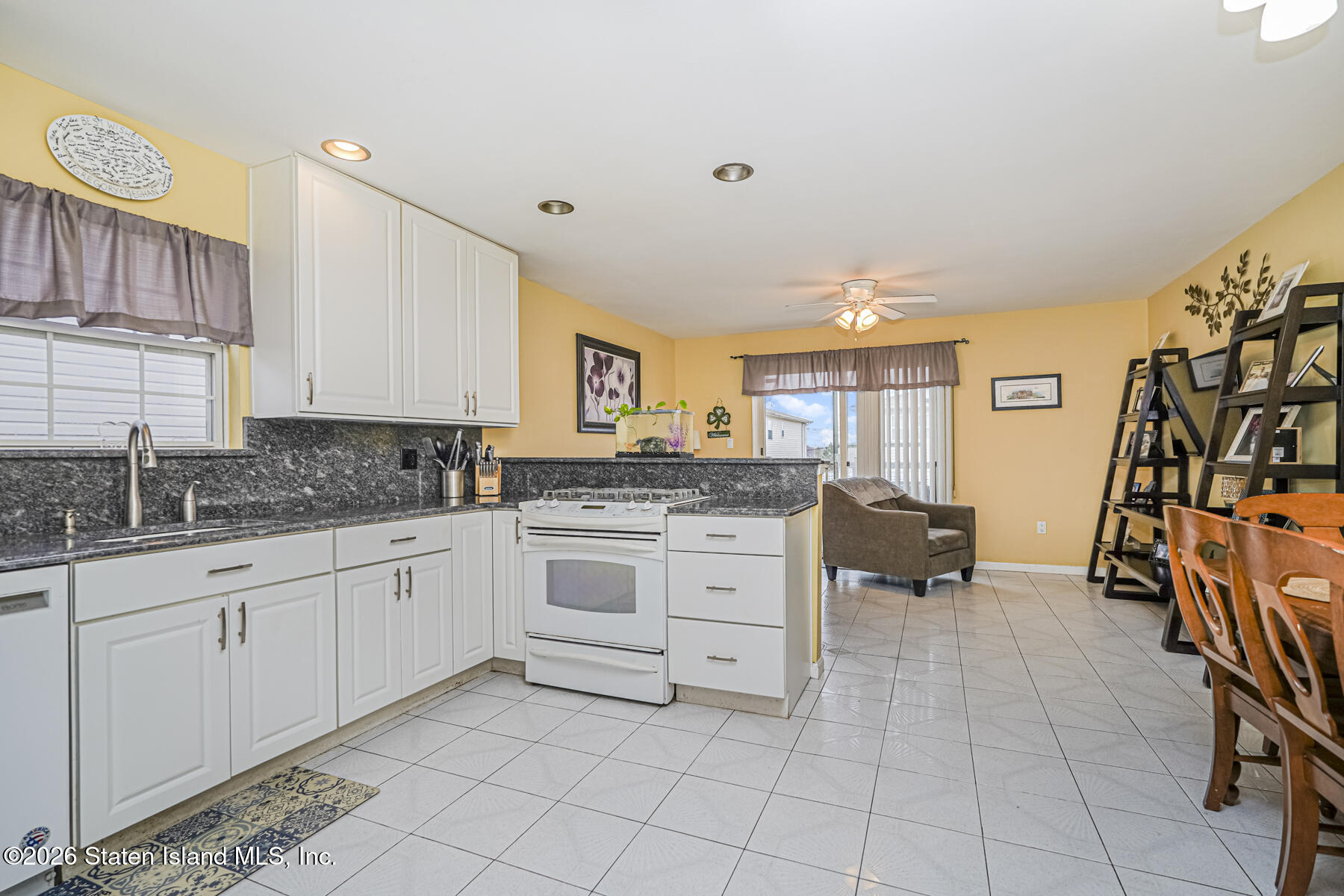 423 Annadale Road, Staten Island, NY, 10312 image 8