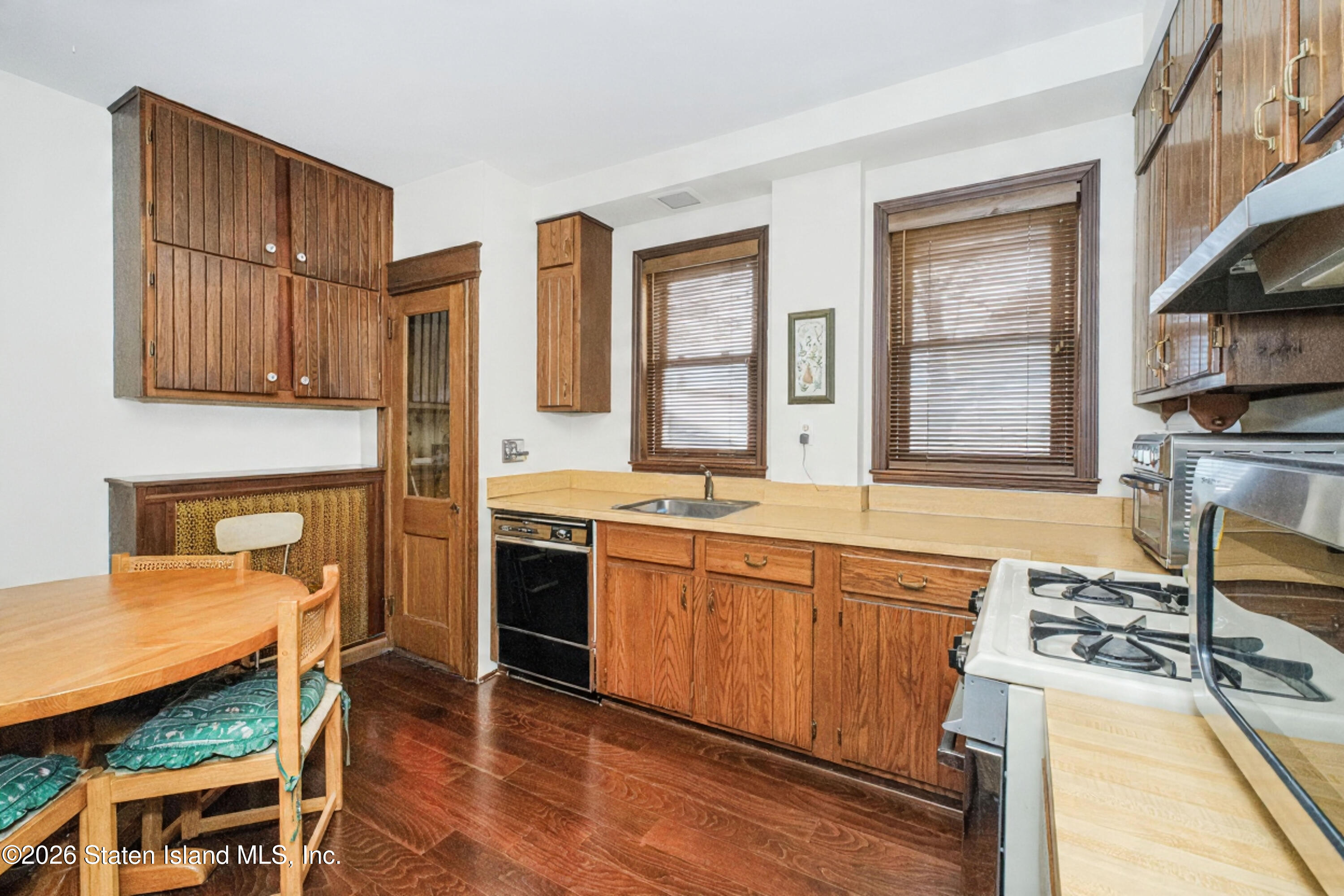 260 Saint John Avenue, Staten Island, NY, 10314 image 6