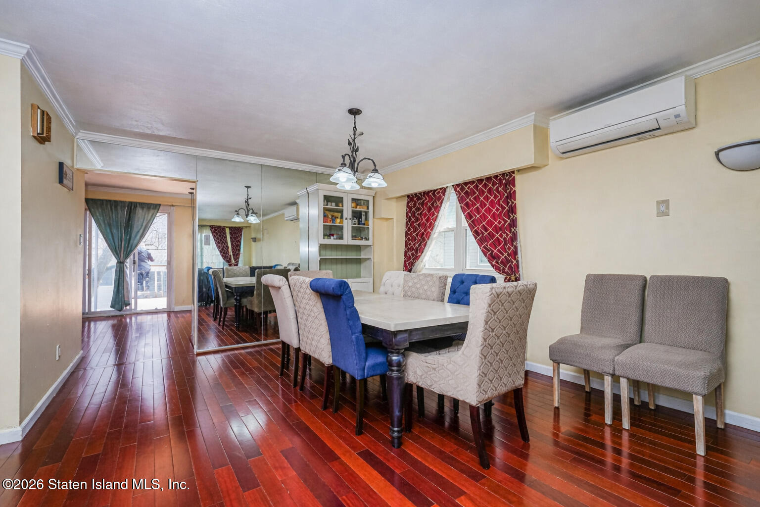 115 Rockne Street Image 3