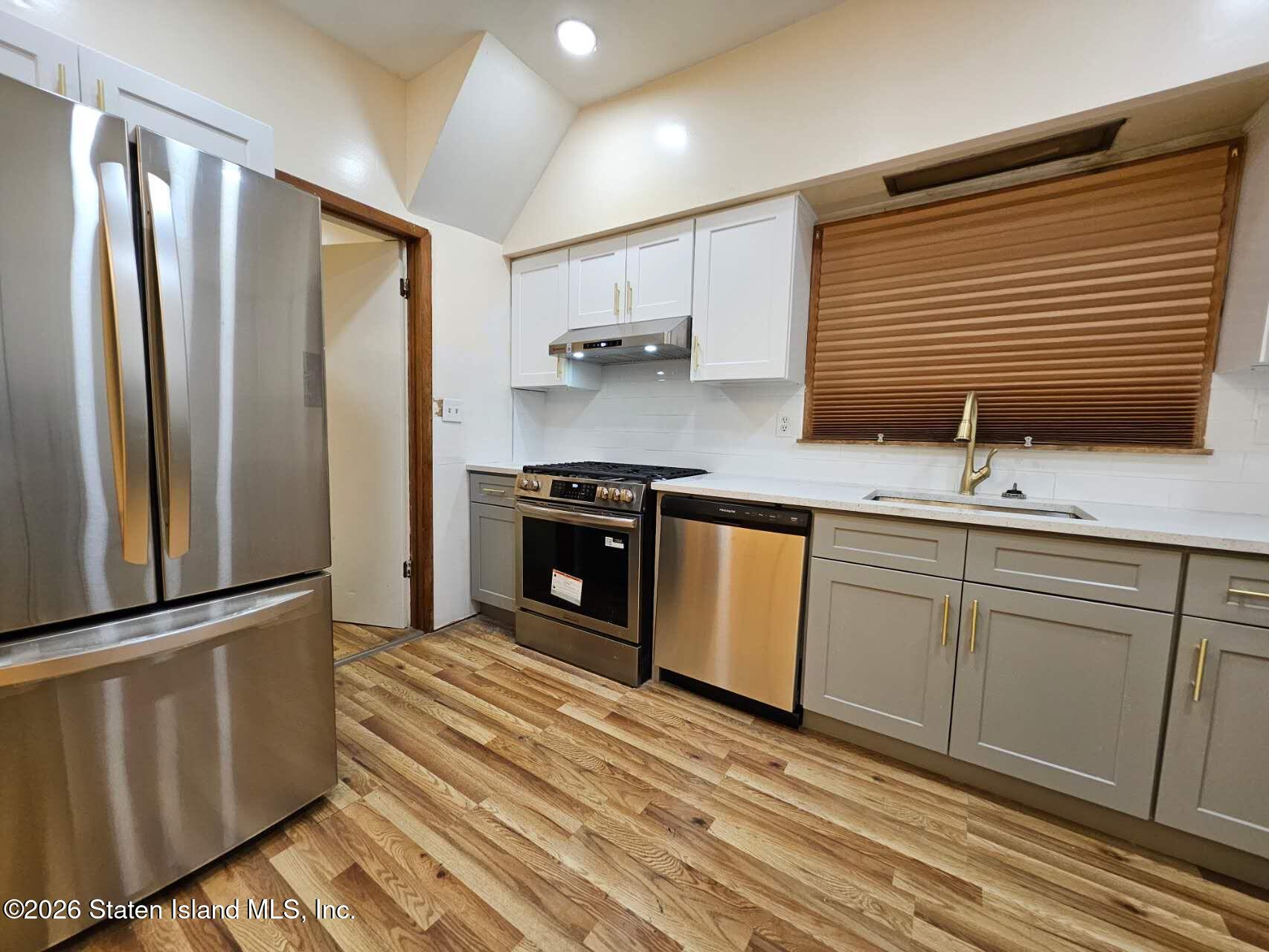 232 Hylan Boulevard, Staten Island, NY, 10305 image 8