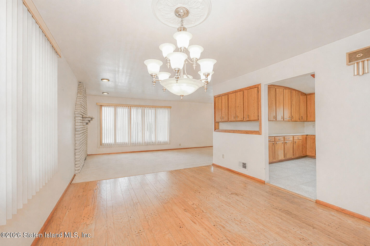 14 Montreal Avenue Image 5