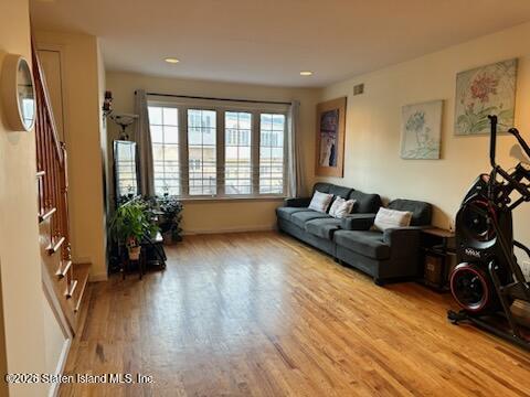 24 Larrison Loop, Staten Island, NY, 10314 image 6