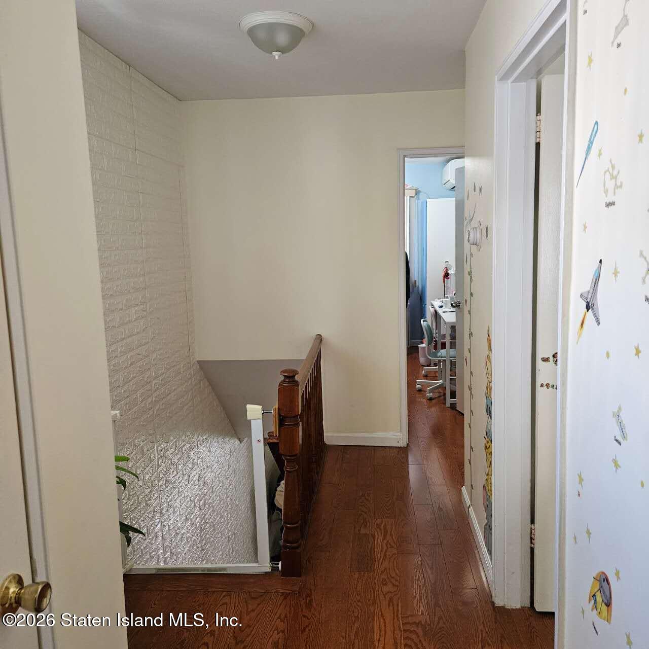 1902 W 11th Street Image 3