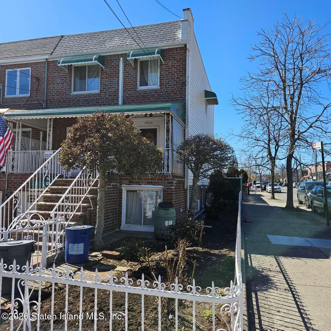 1902 W 11th Street Image 2
