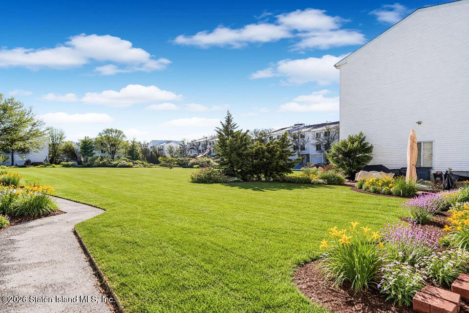 32 Aspen Knolls Way, Staten Island, NY, 10312 image 22