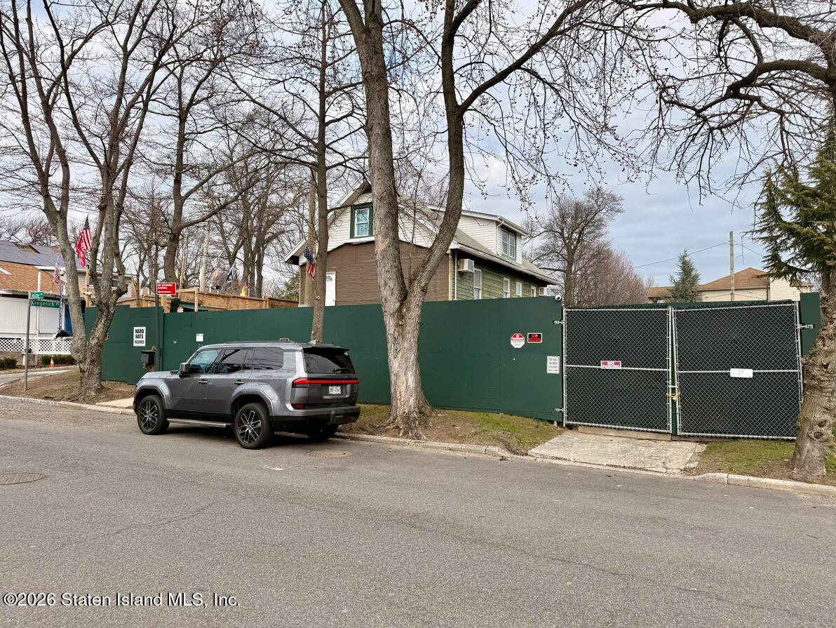 251 Joline Avenue Image 2