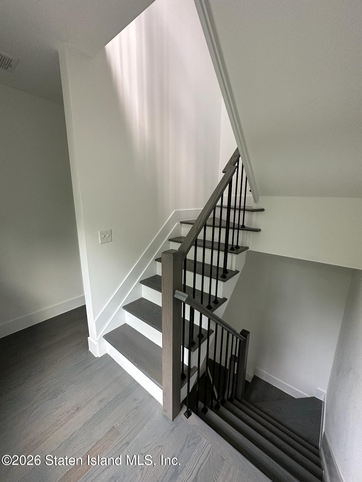 33 Ridgefield Avenue, Staten Island, NY, 10304 image 6