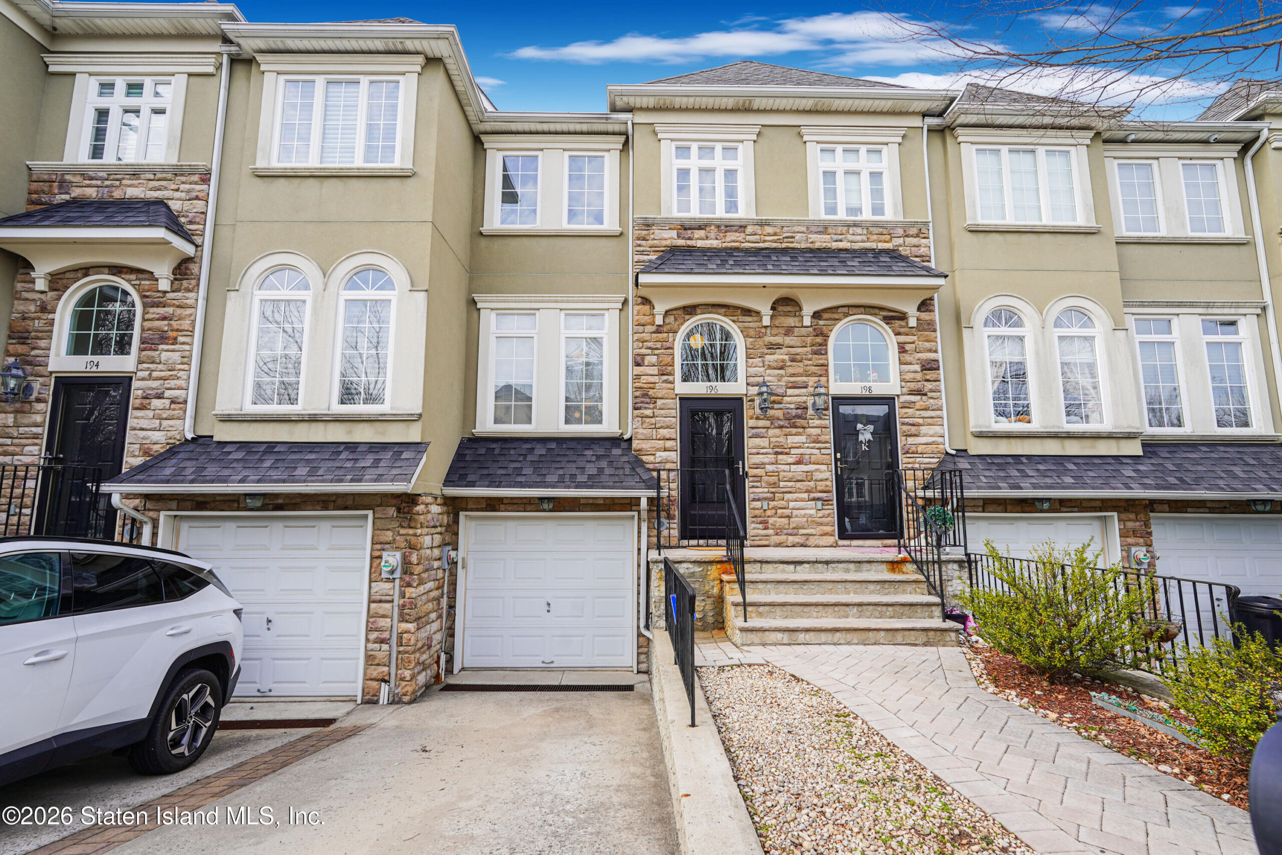 196 Presentation Circle, Staten Island, NY, 10312 image 26