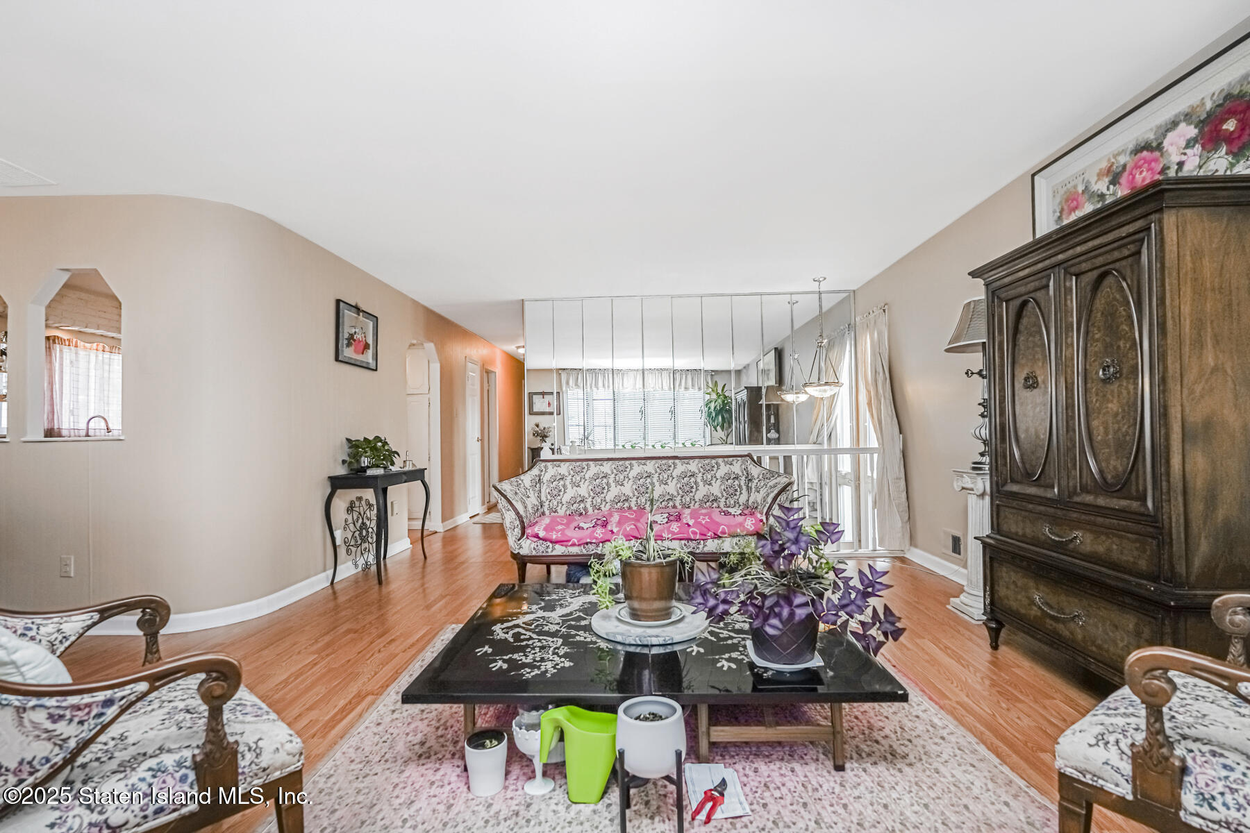 45 Sommer Avenue Image 4