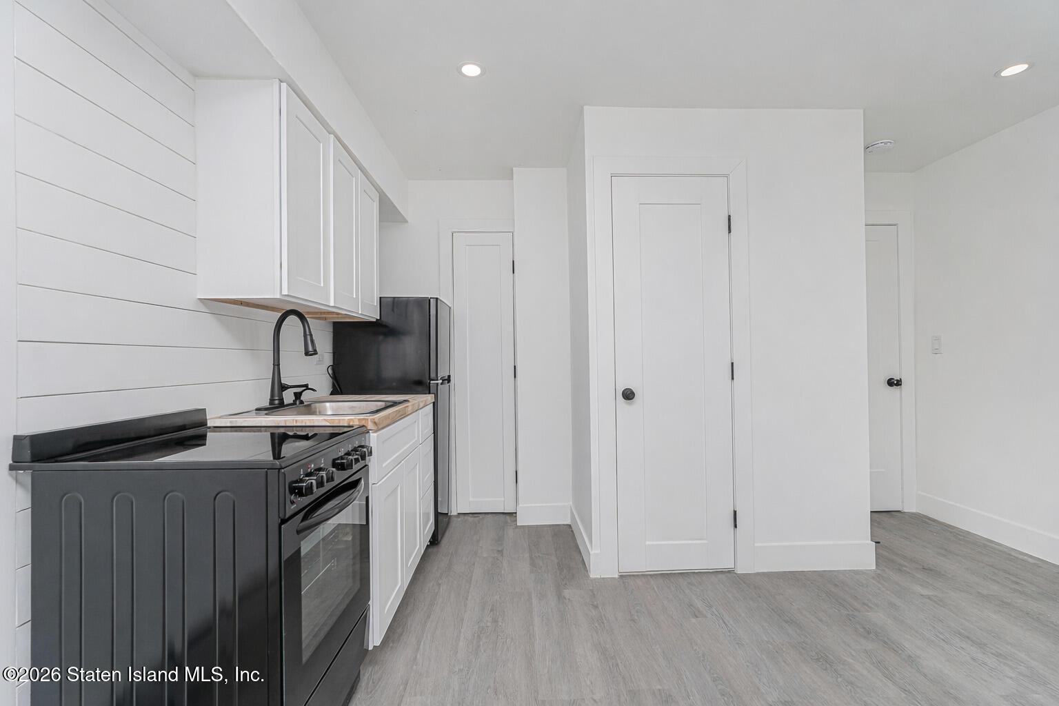 36 Journeay Street, Staten Island, NY, 10303 image 31