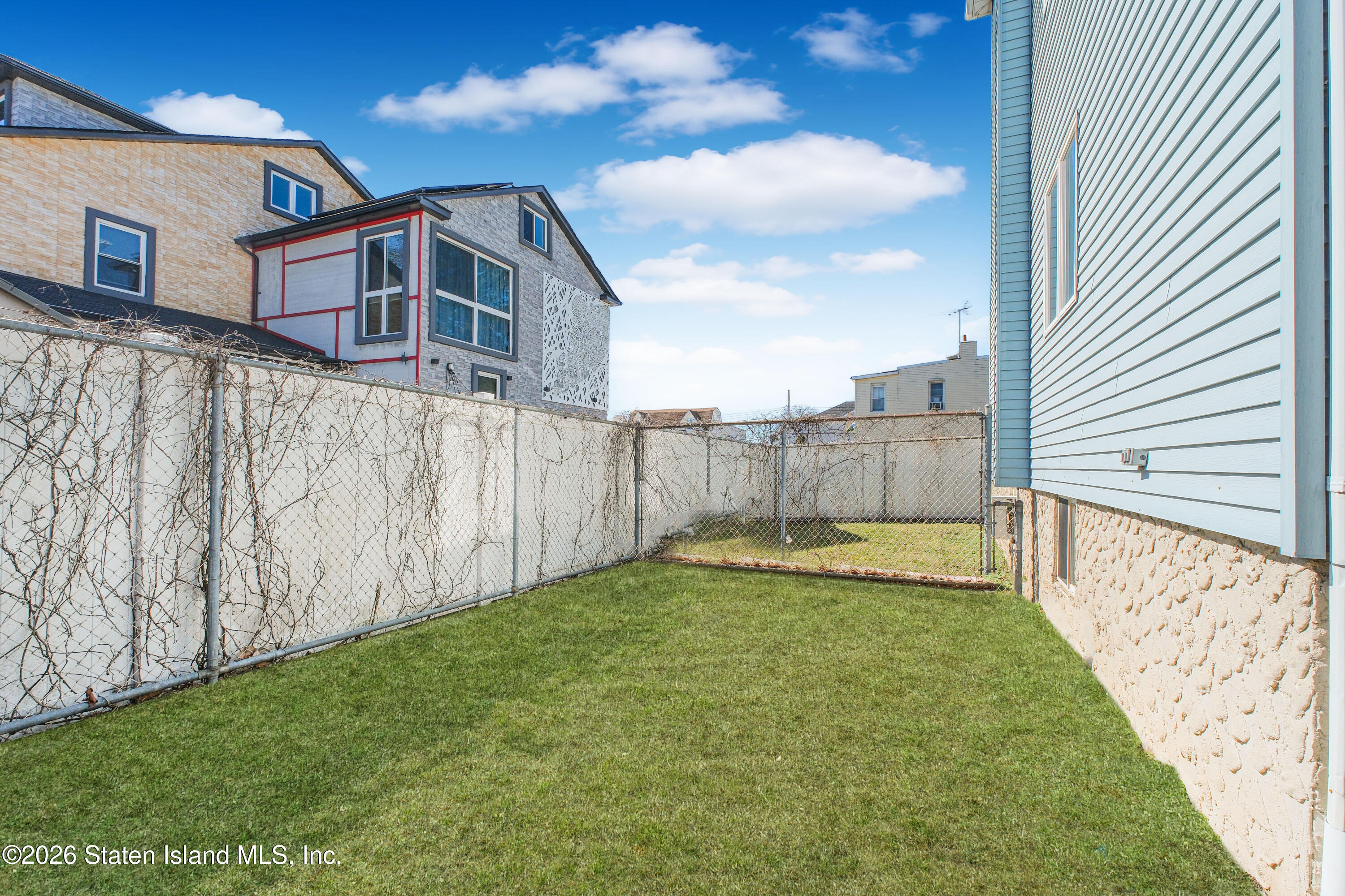 176 Cedar Avenue Image 3