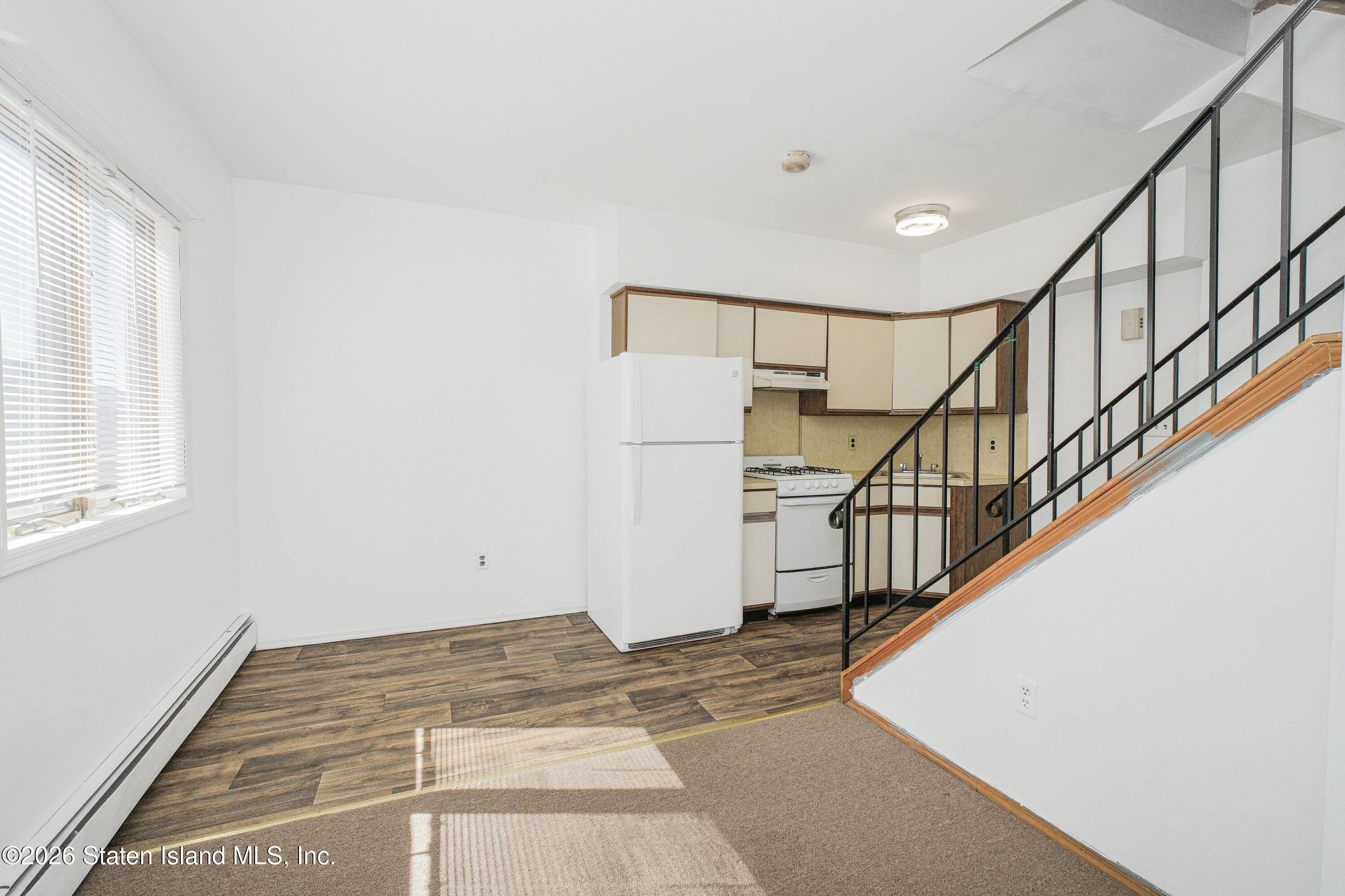 176 Cedar Avenue, Staten Island, NY, 10305 image 11
