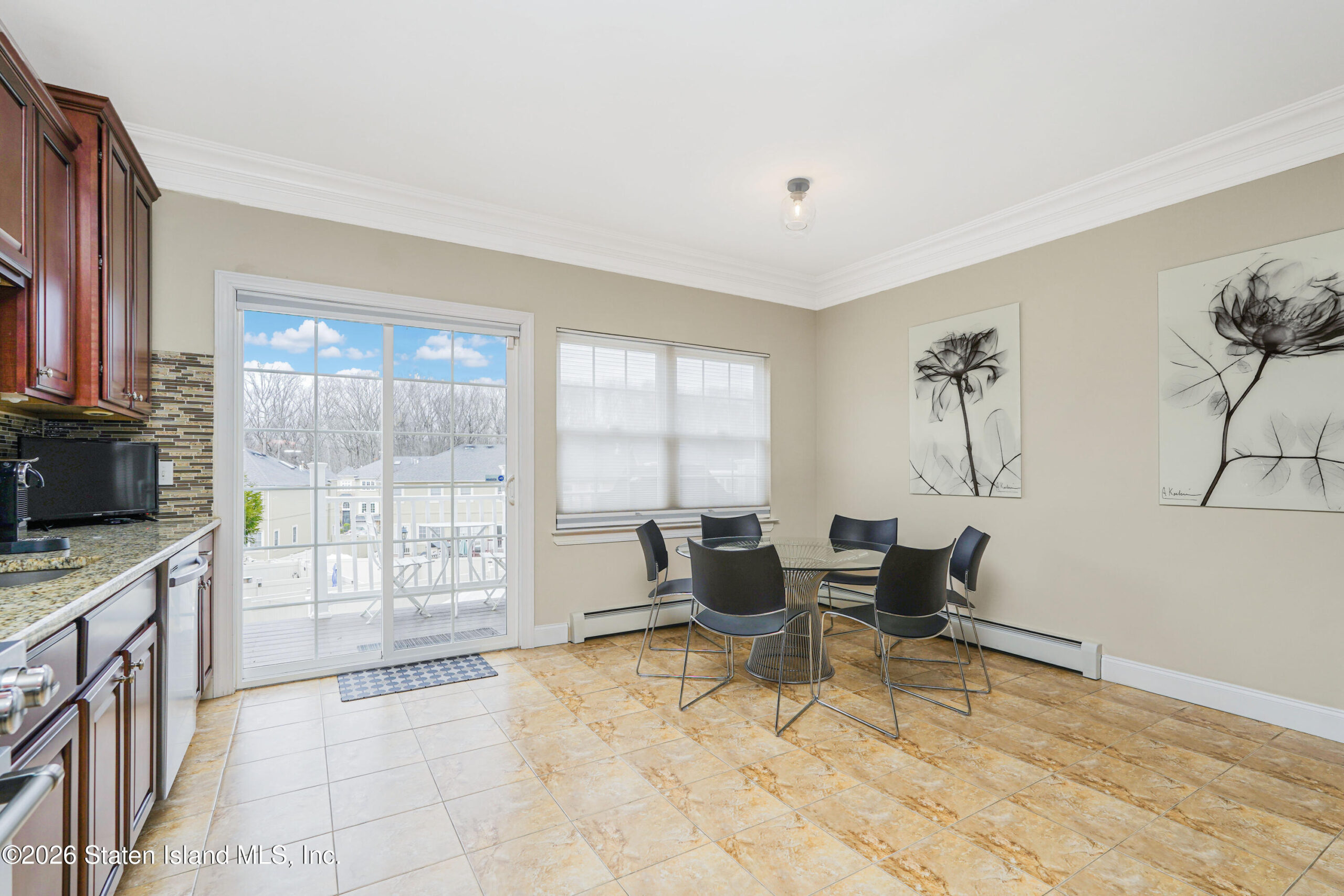 196 Presentation Circle, Staten Island, NY, 10312 image 10